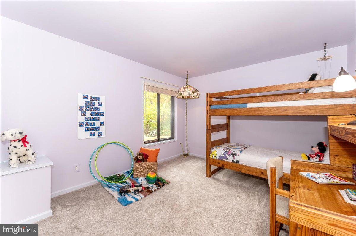 THE POINTS - Residential