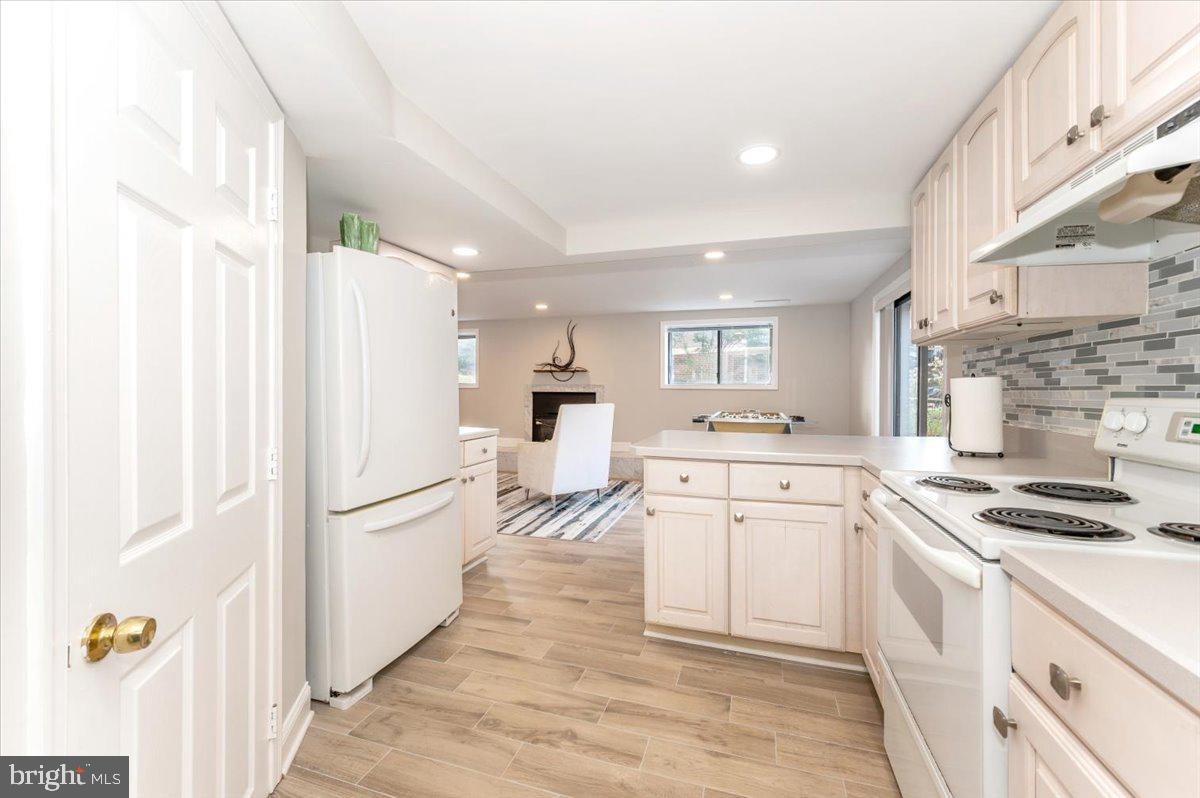 THE POINTS - Residential