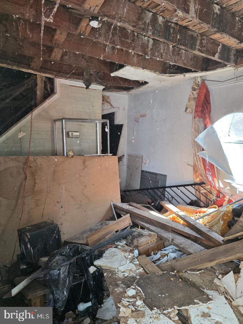 CHERRY HILL - Residential