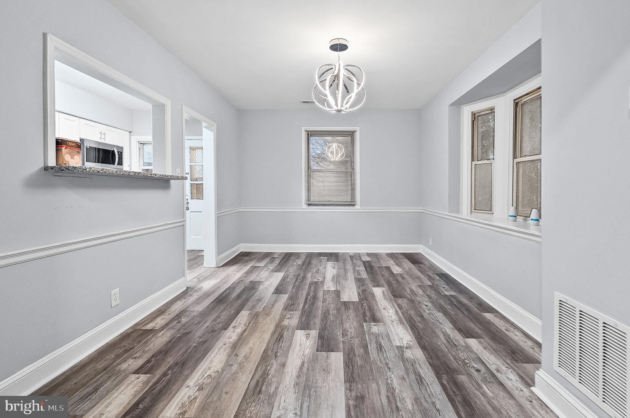 EDNOR GARDENS - LAKESIDE - Residential