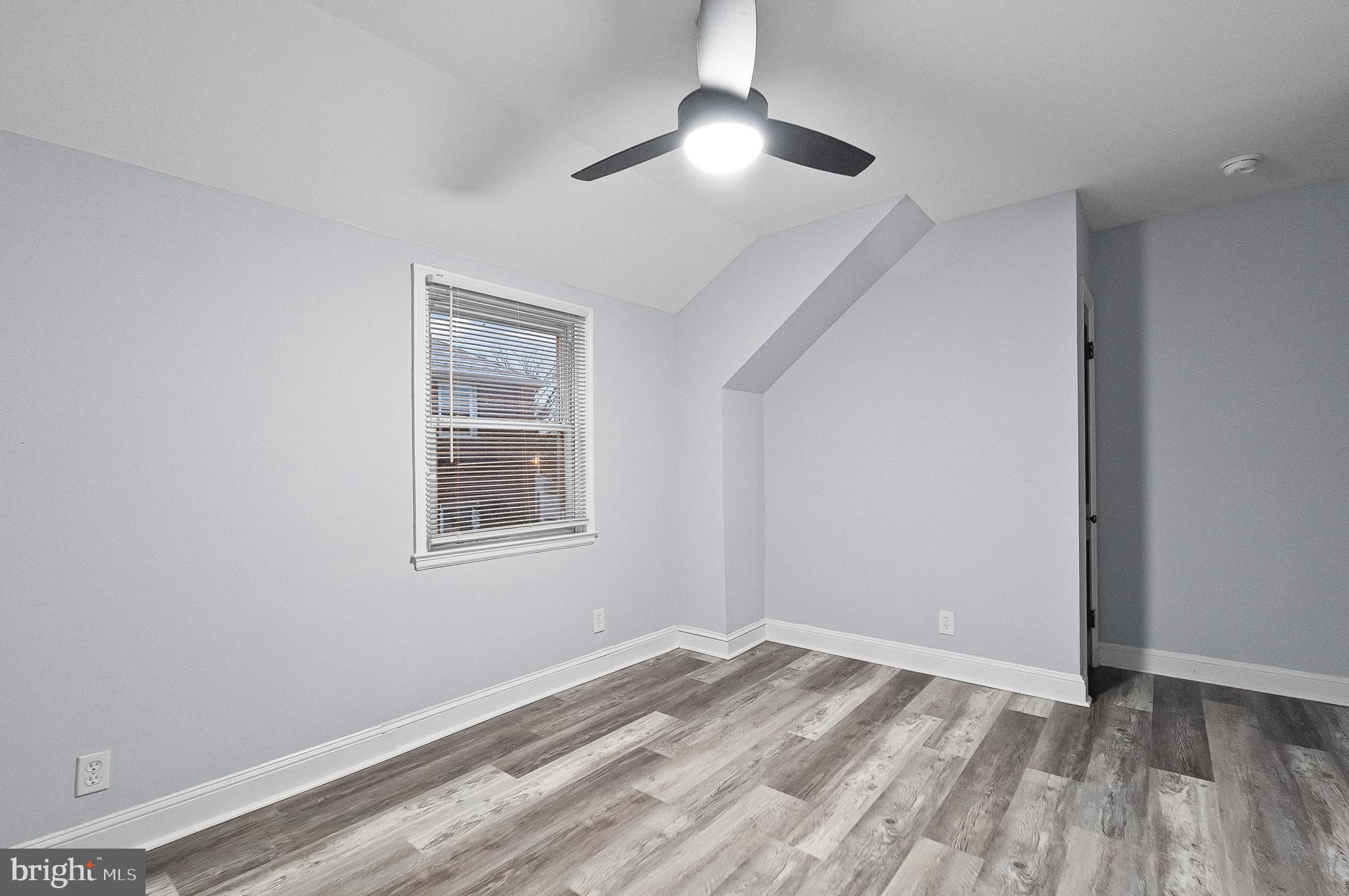 EDNOR GARDENS - LAKESIDE - Residential