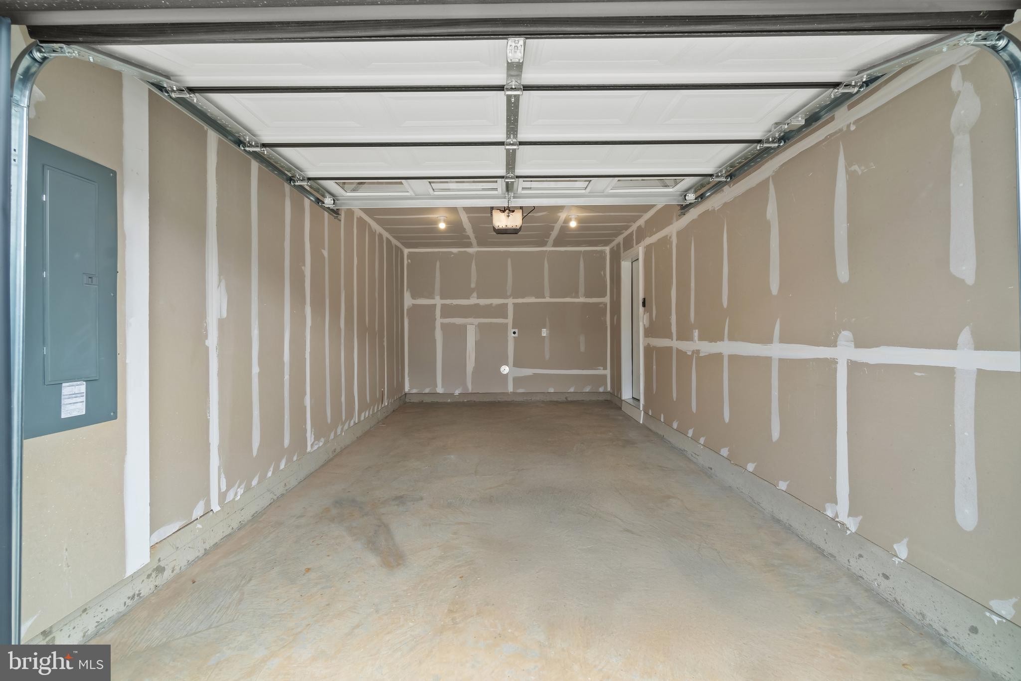 PINEGROVE - Residential