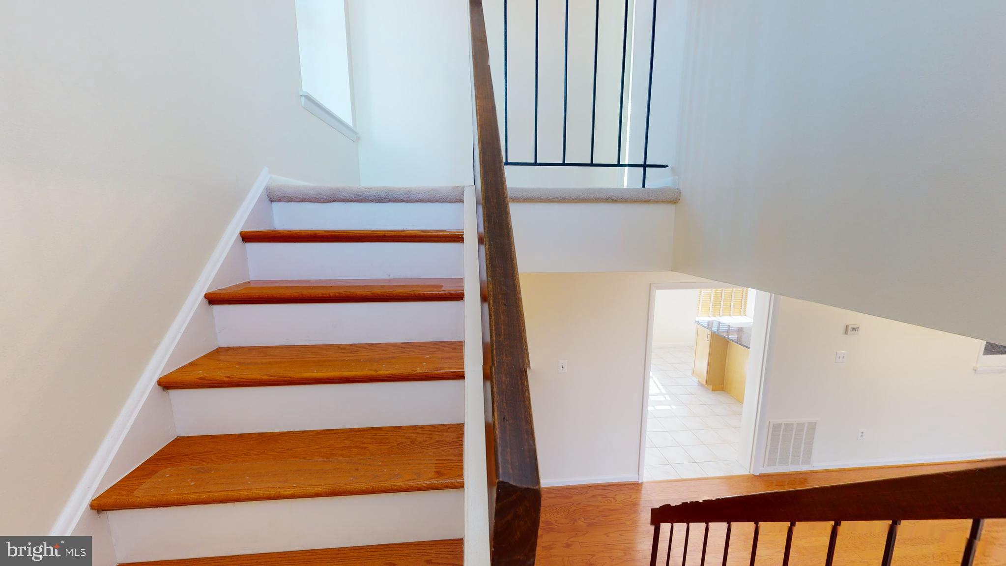 SOUTHAMPTON - Residential Lease