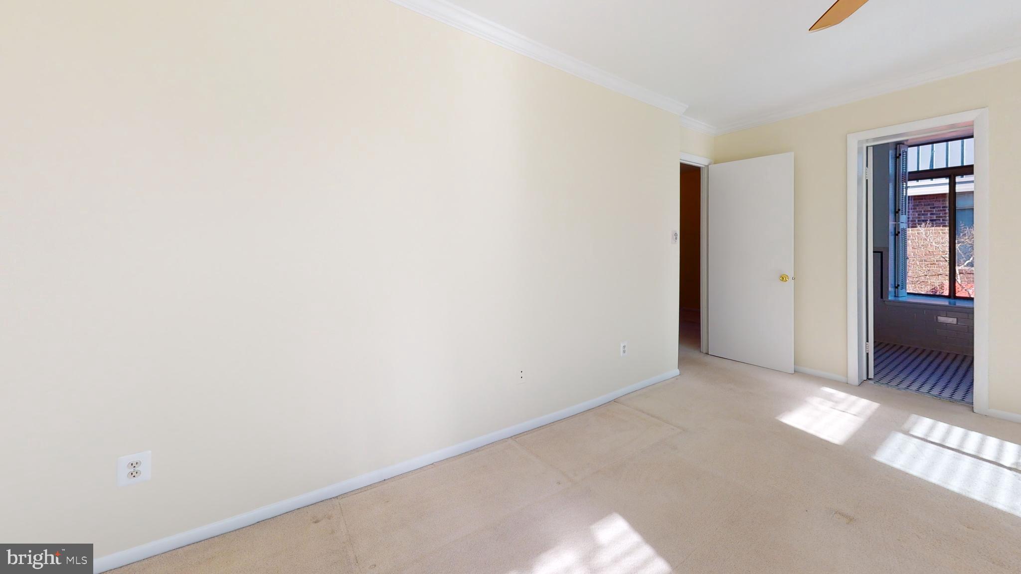 SOUTHAMPTON - Residential Lease