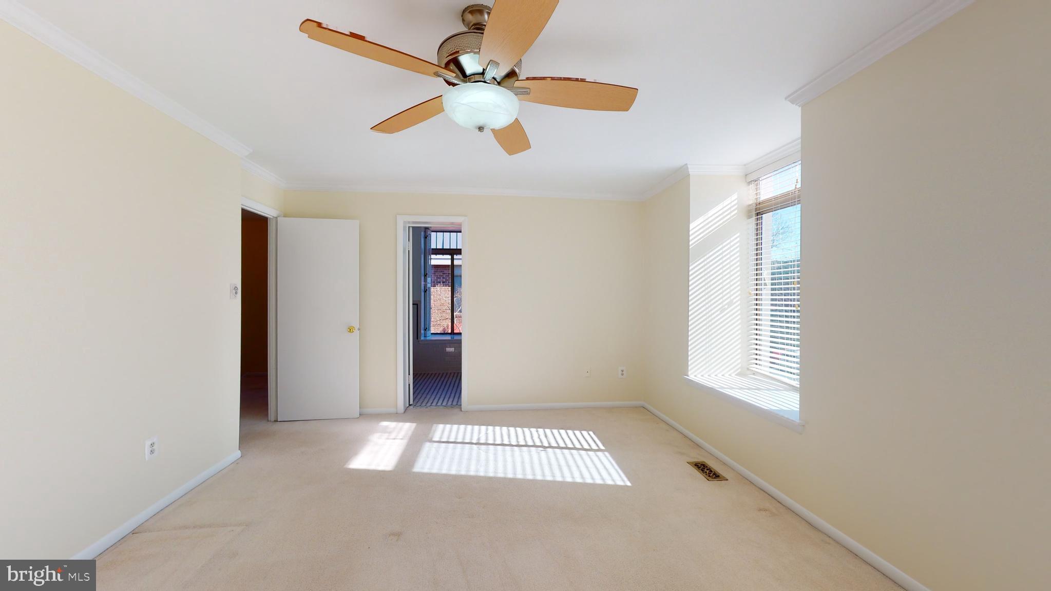 SOUTHAMPTON - Residential Lease