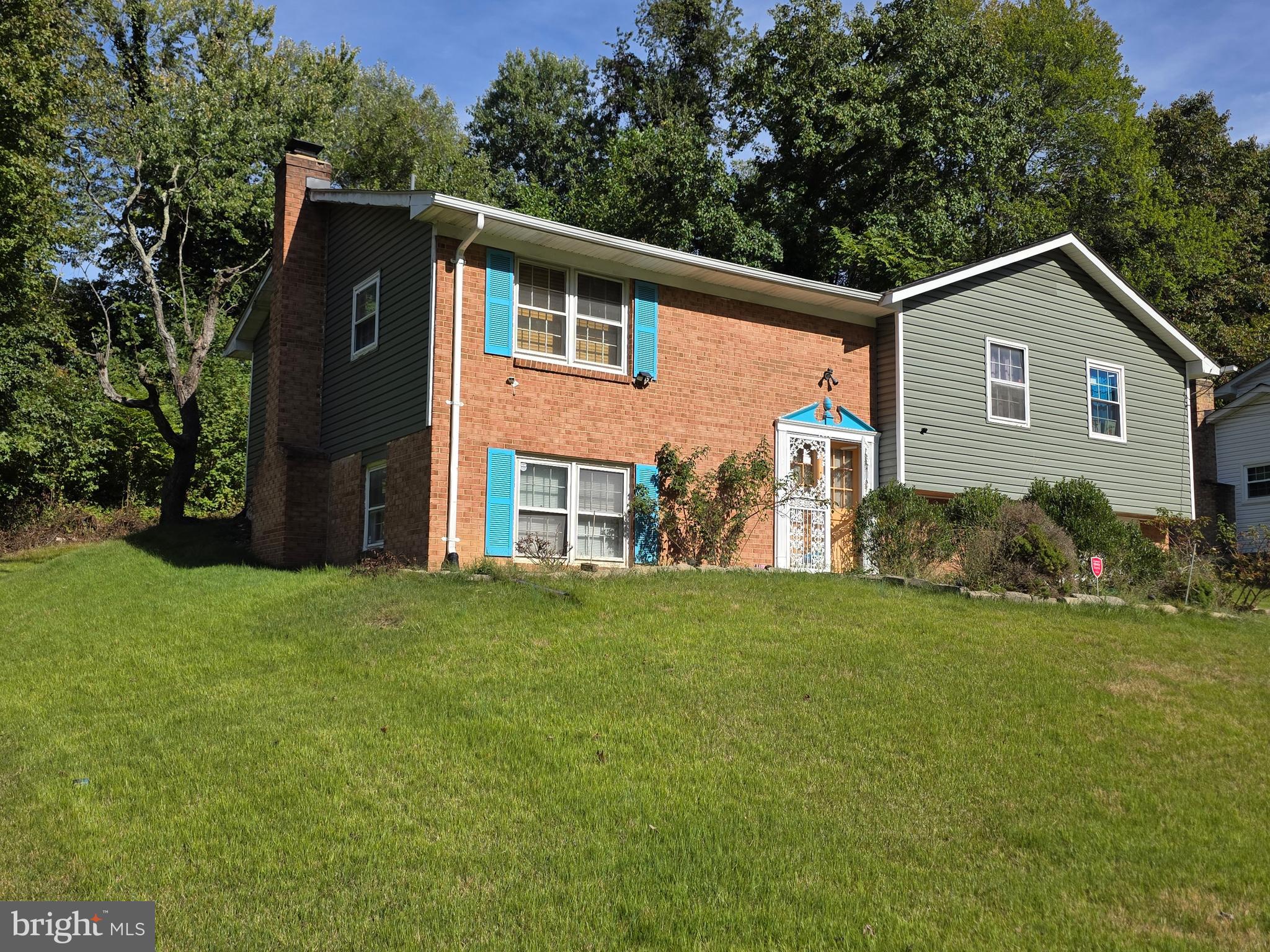 7808 DEN MEADE AVENUE