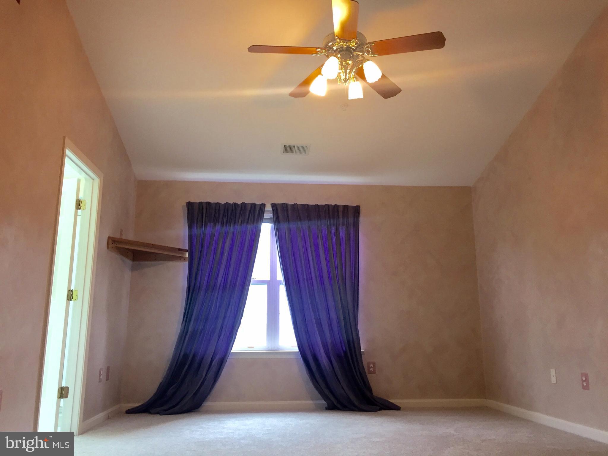 RUSSETT - Residential Lease