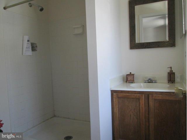 BETHELEN WOODS - Residential