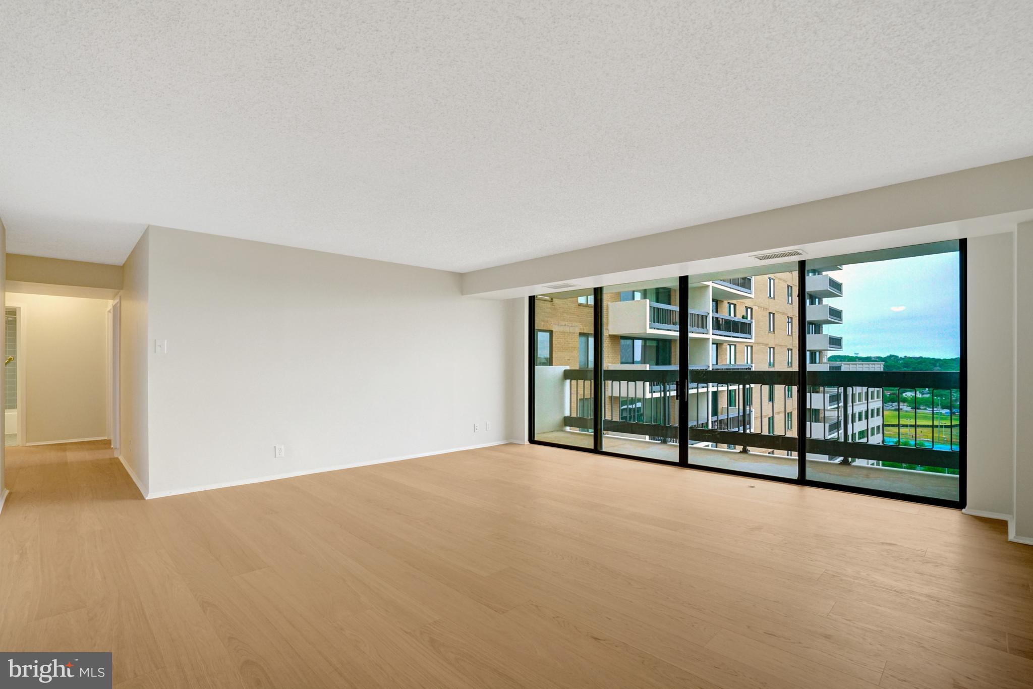 TOWER VILLAS - Residential