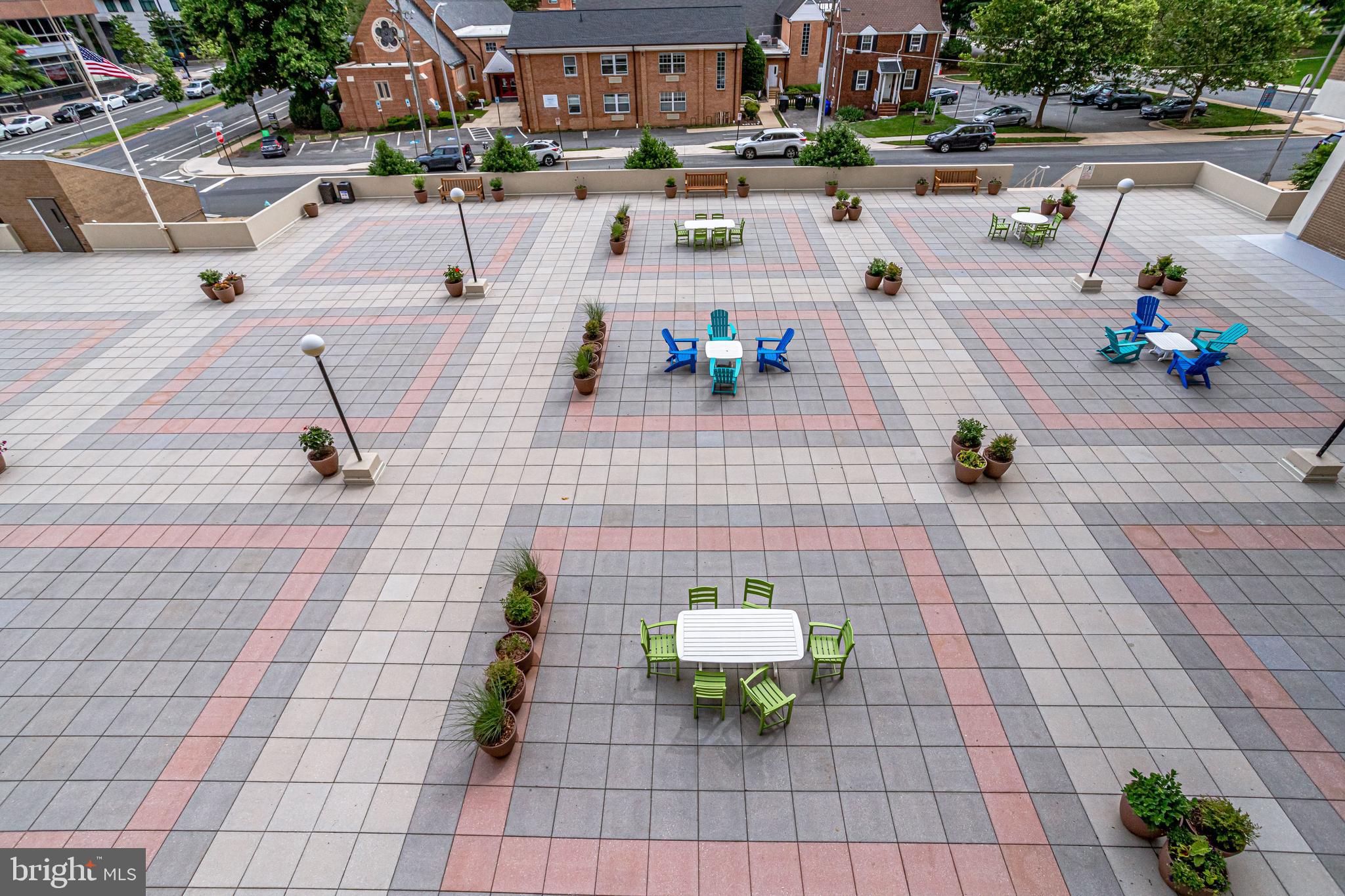 TOWER VILLAS - Residential