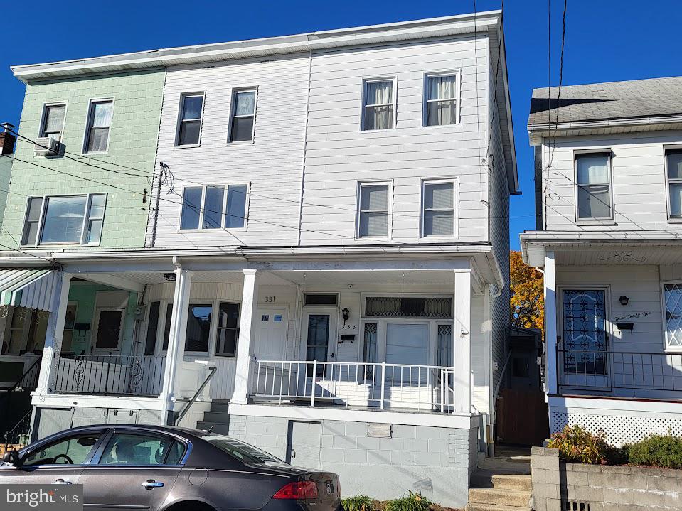 DUTCH HILL - Residential