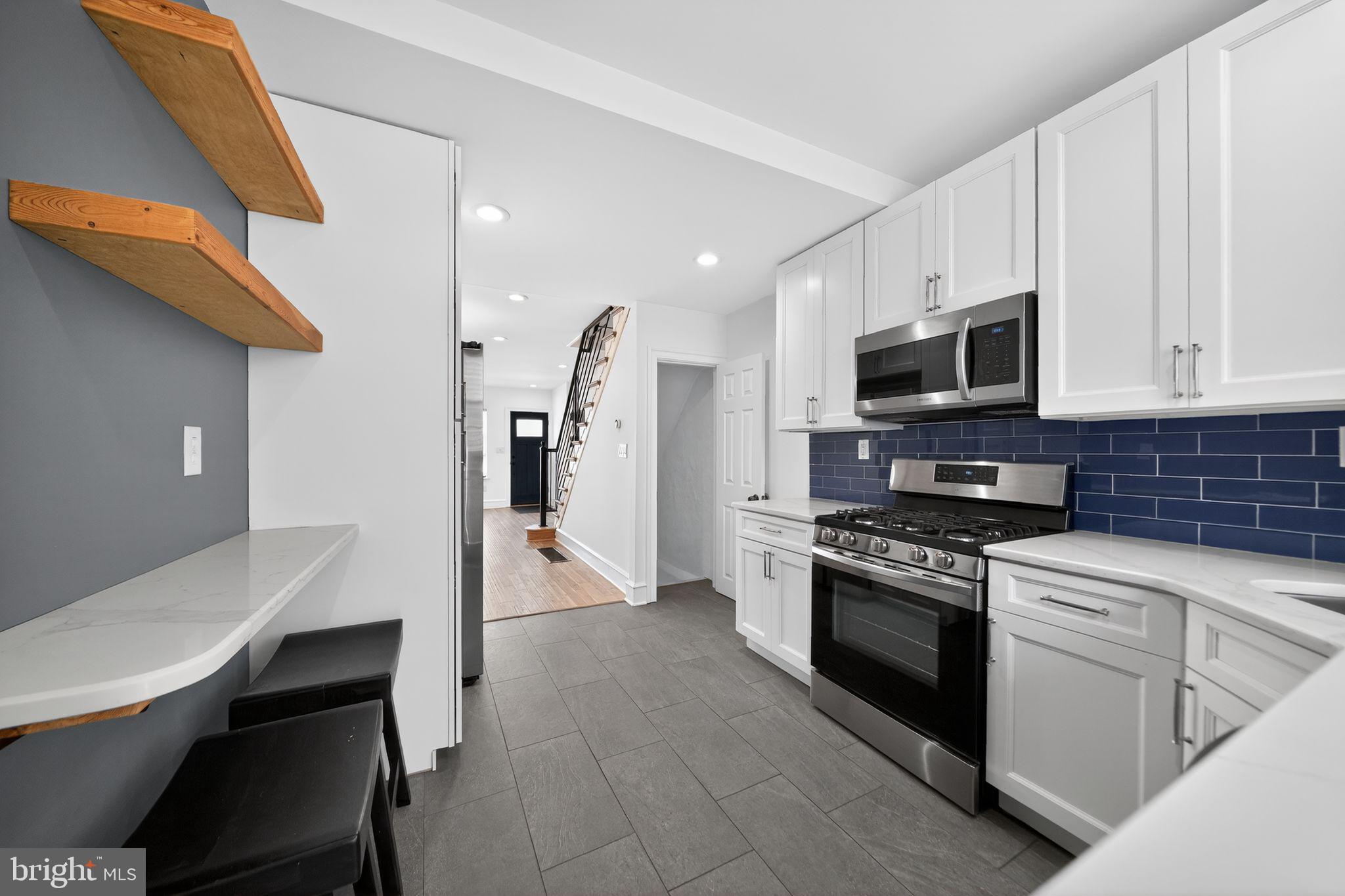 LOWER MOYAMENSING - Residential