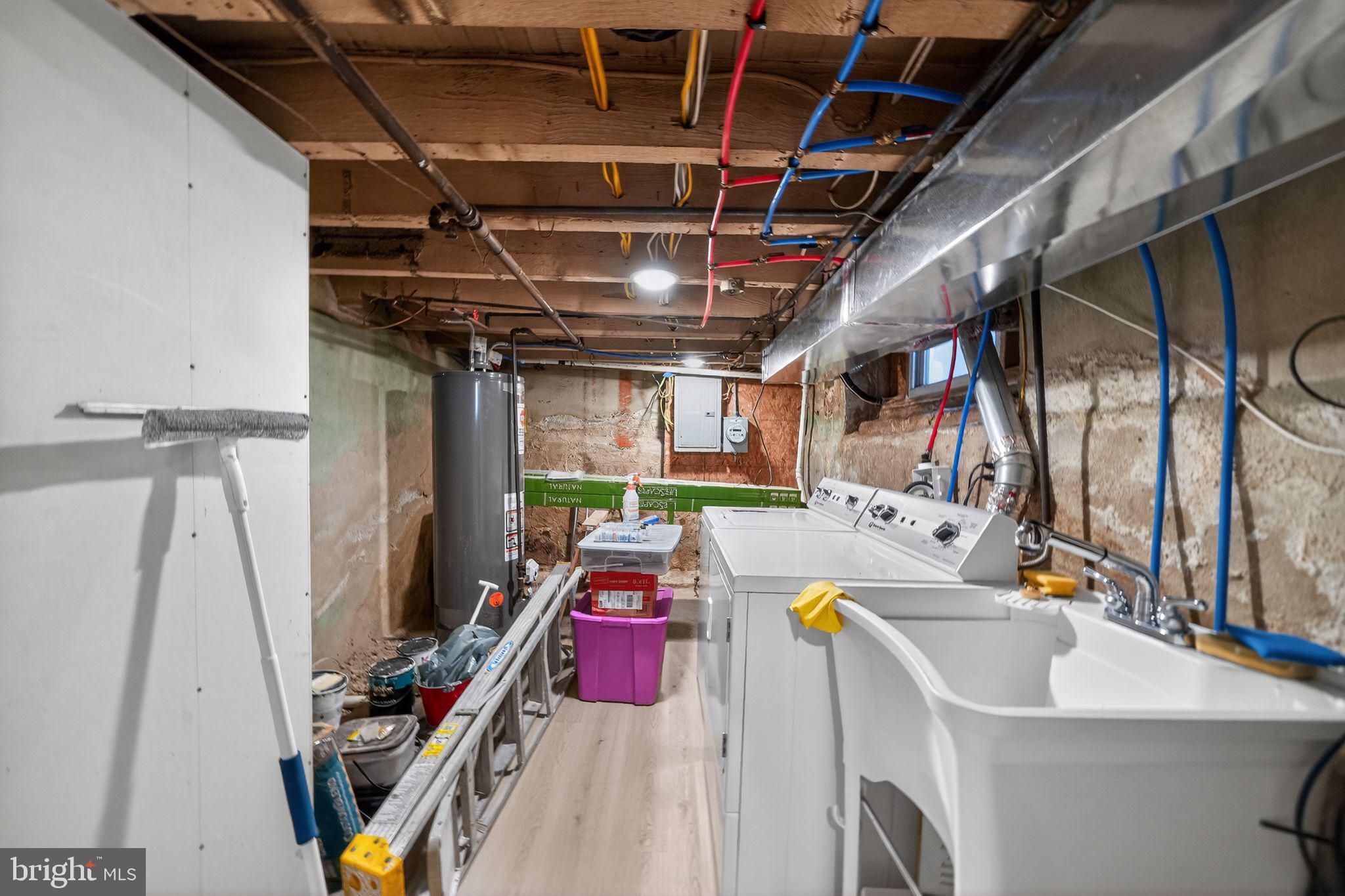 LOWER MOYAMENSING - Residential