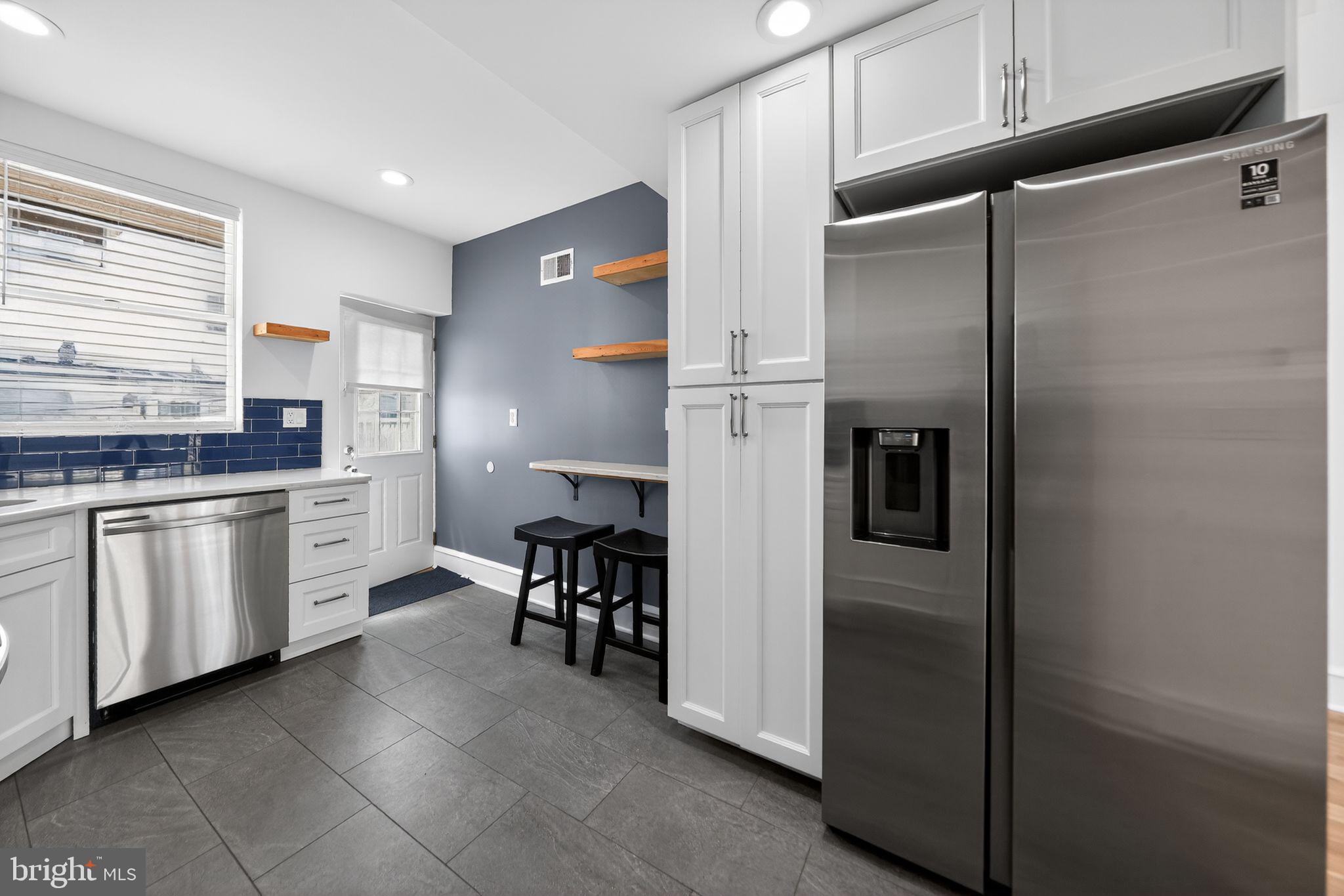 LOWER MOYAMENSING - Residential