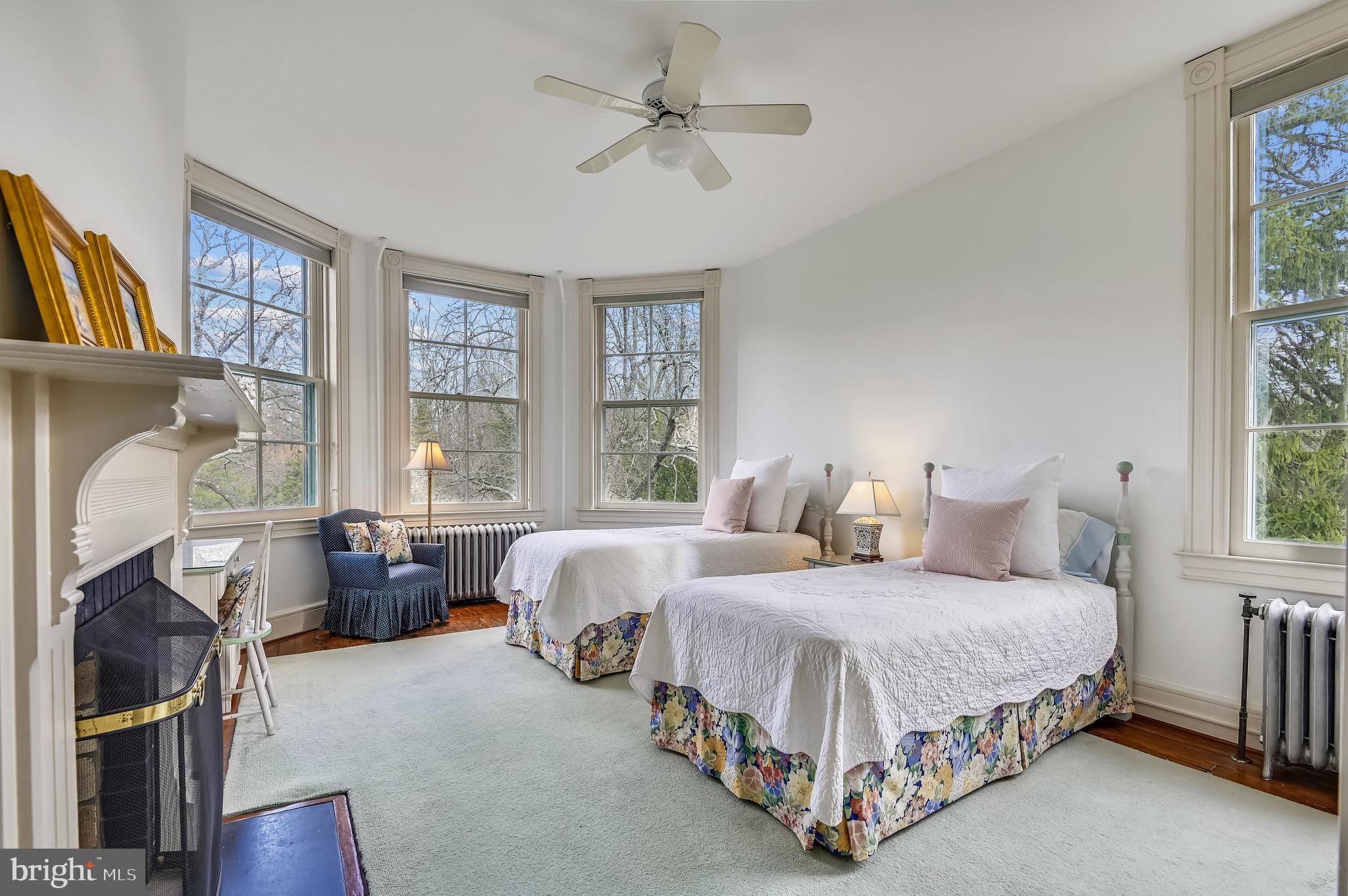 RUXTON - Residential