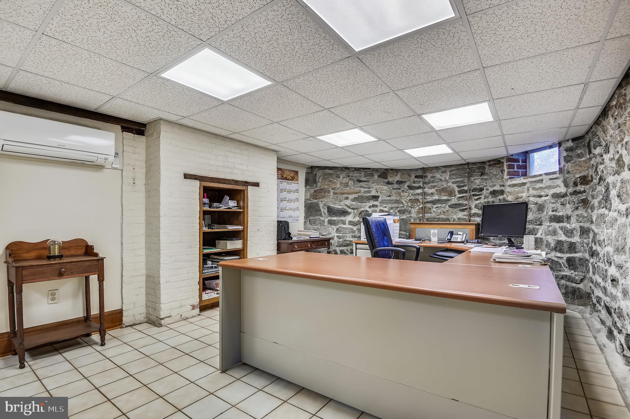 RUXTON - Residential