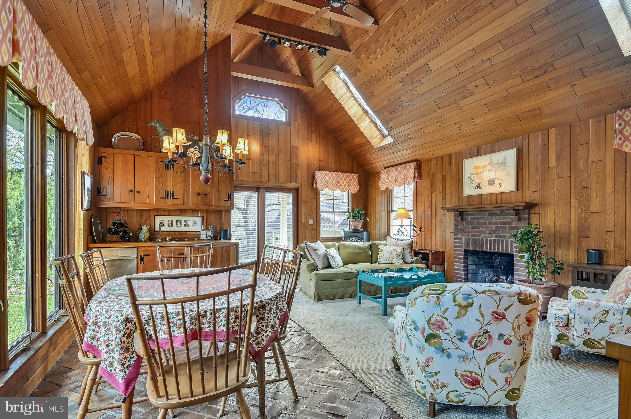 RUXTON - Residential