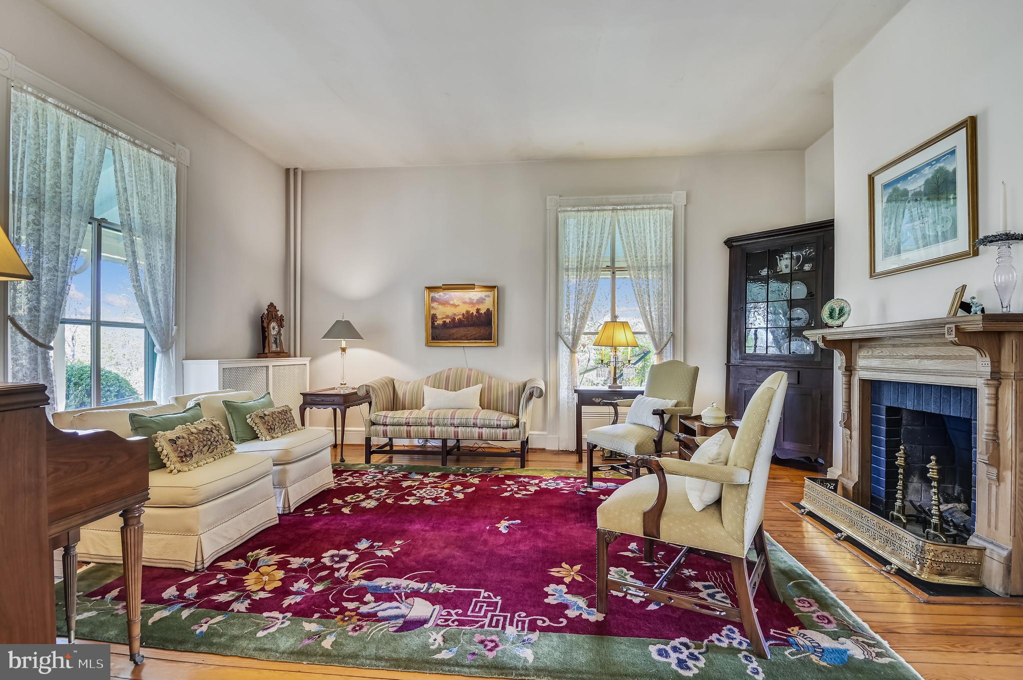 RUXTON - Residential