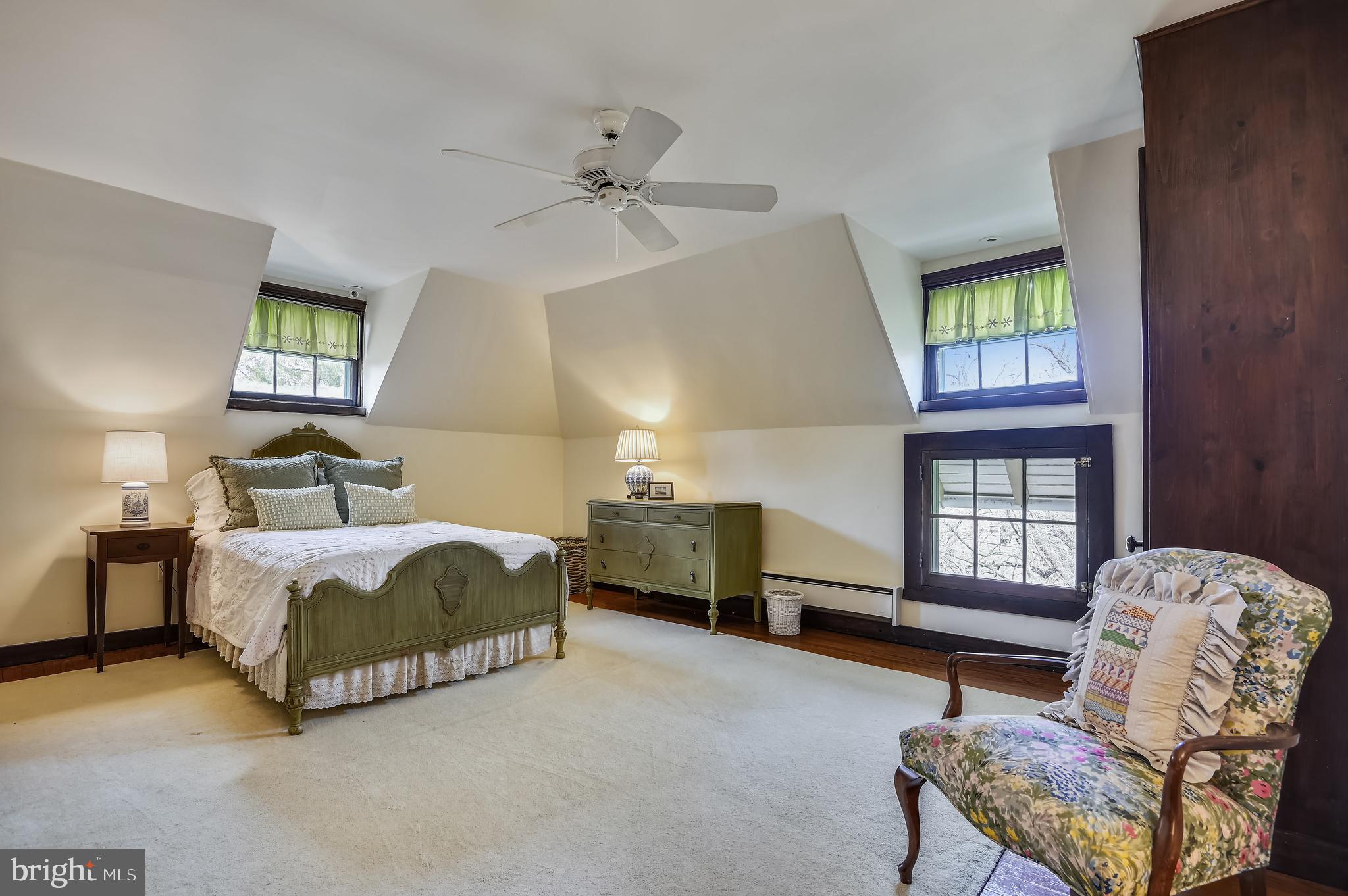 RUXTON - Residential