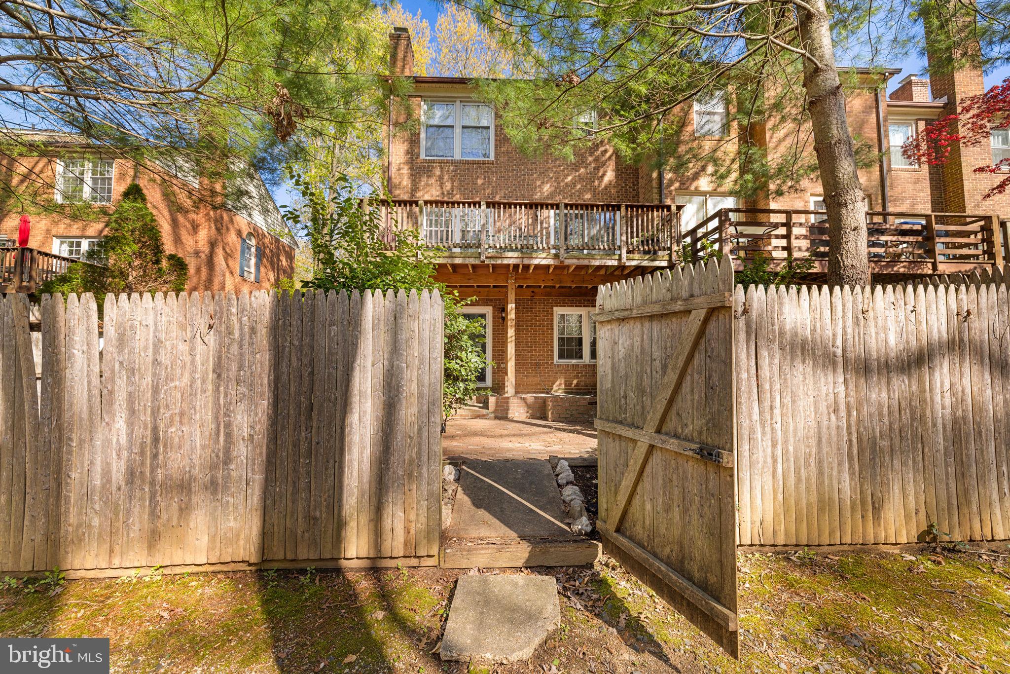 GLENWOOD MANOR - Residential