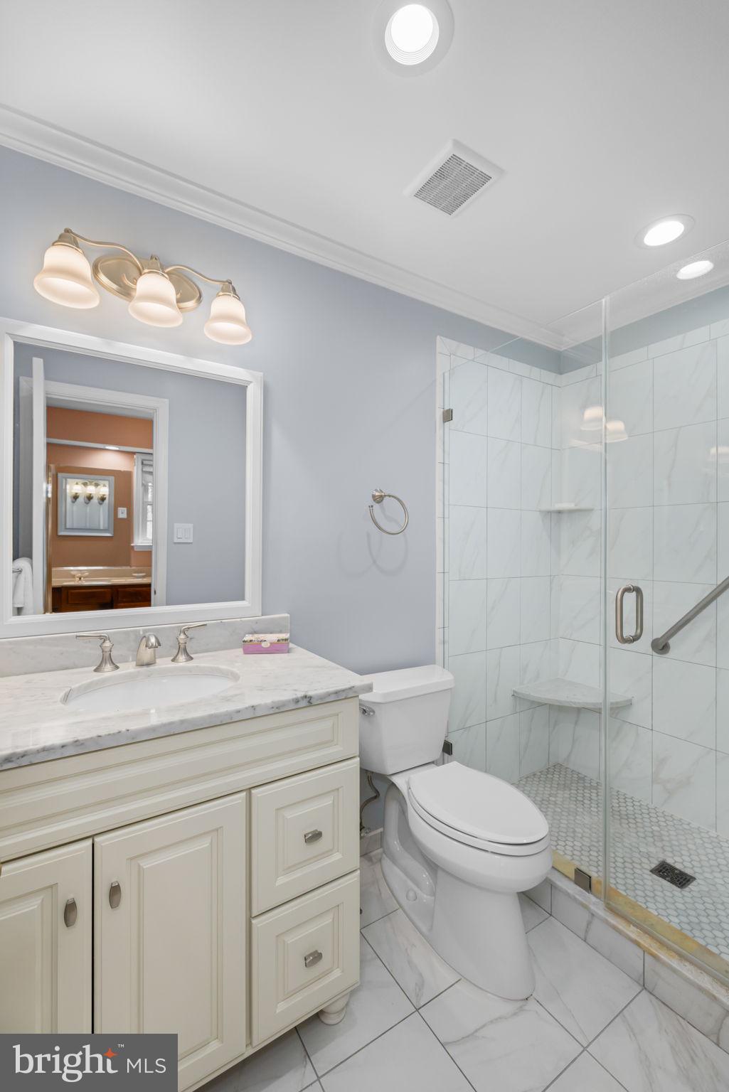 GLENWOOD MANOR - Residential