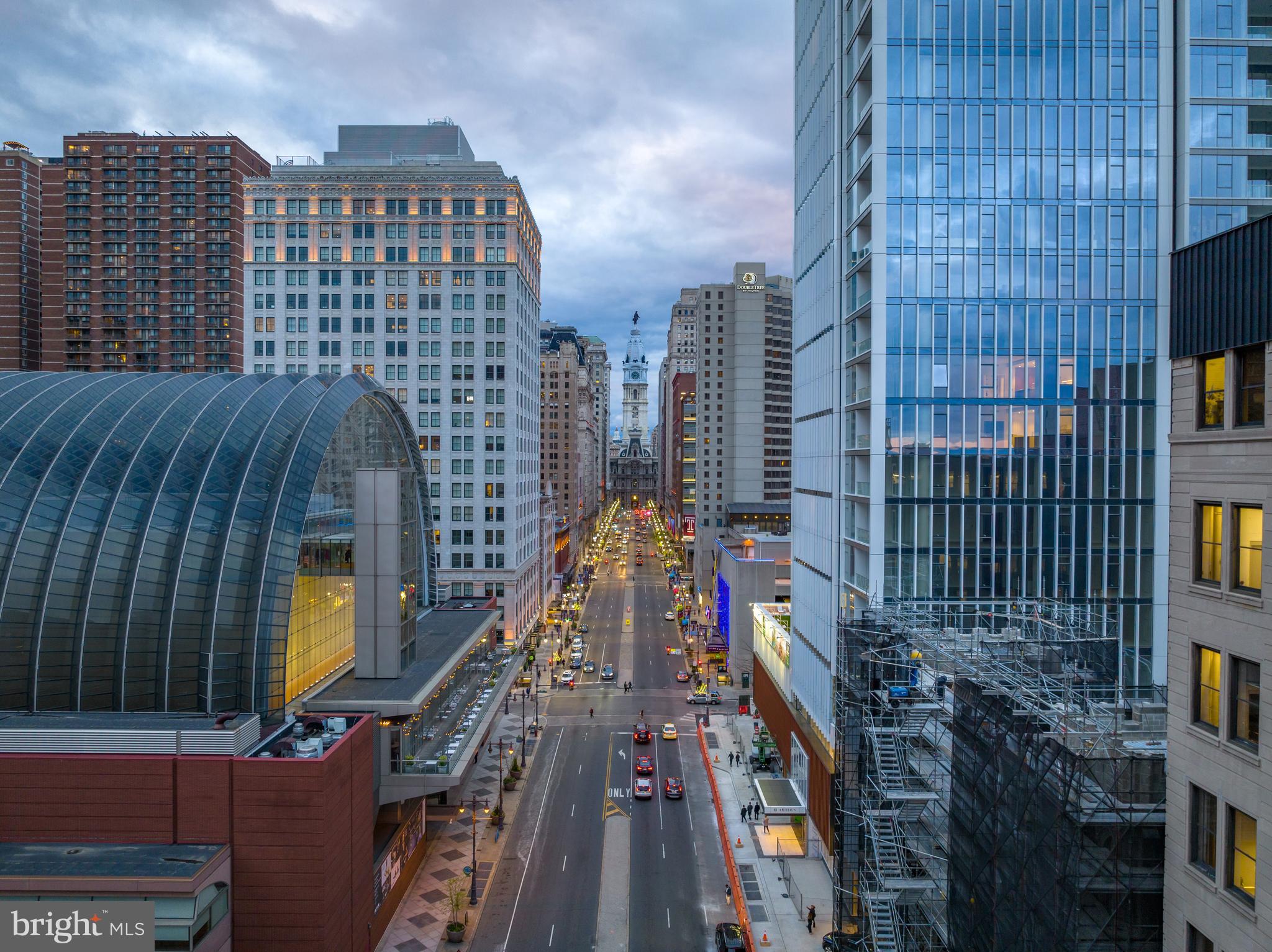 AVENUE OF THE ARTS - Residential