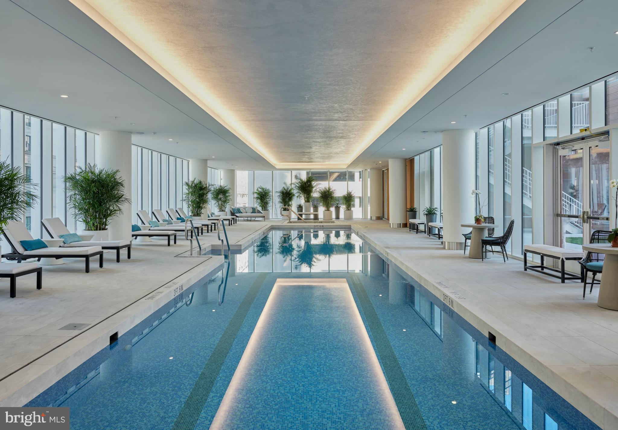 AVENUE OF THE ARTS - Residential