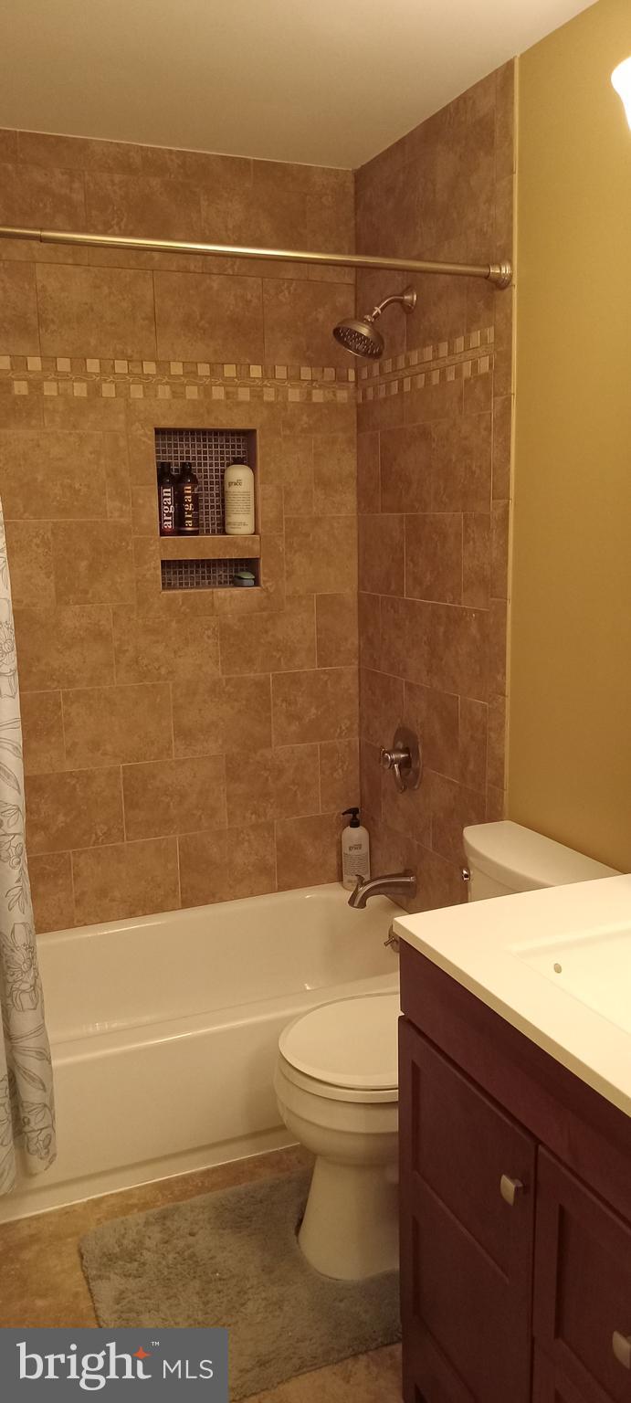 AUDUBON SQUARE - Residential