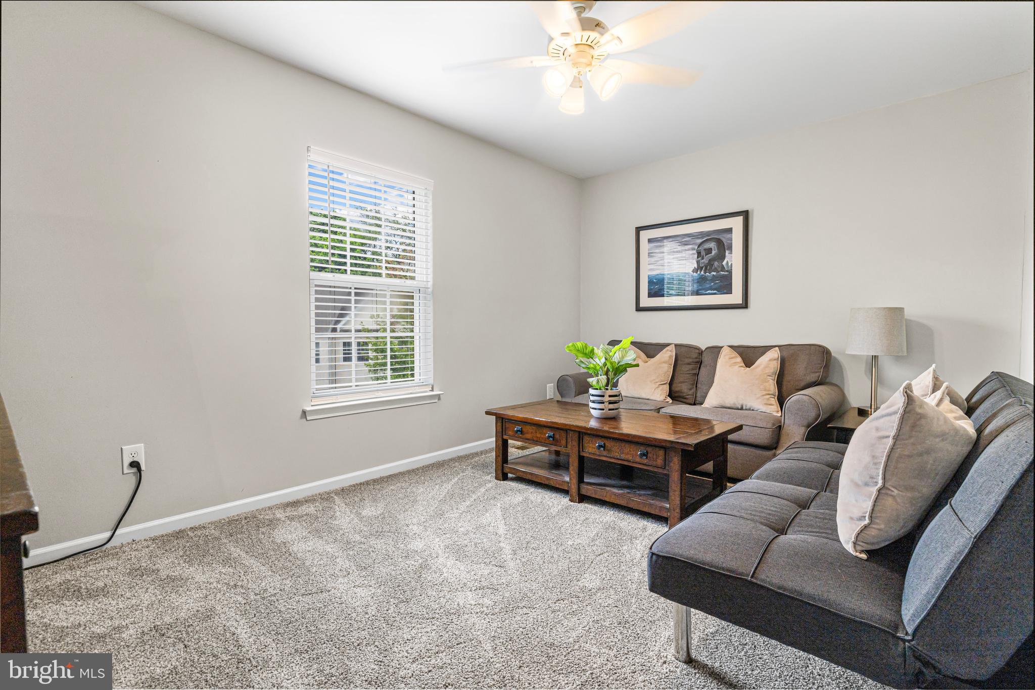 HILL VIEW - Residential