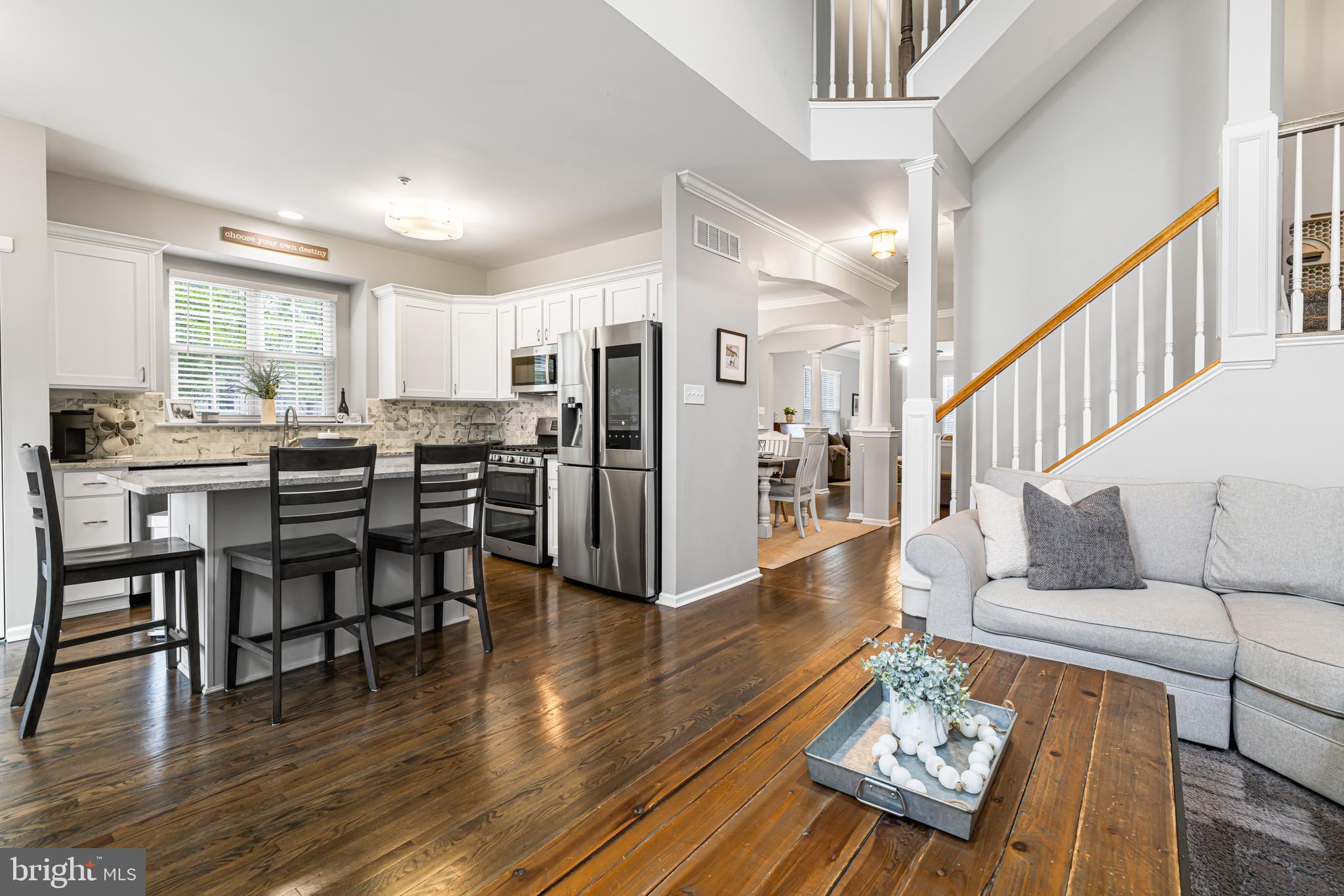 HILL VIEW - Residential