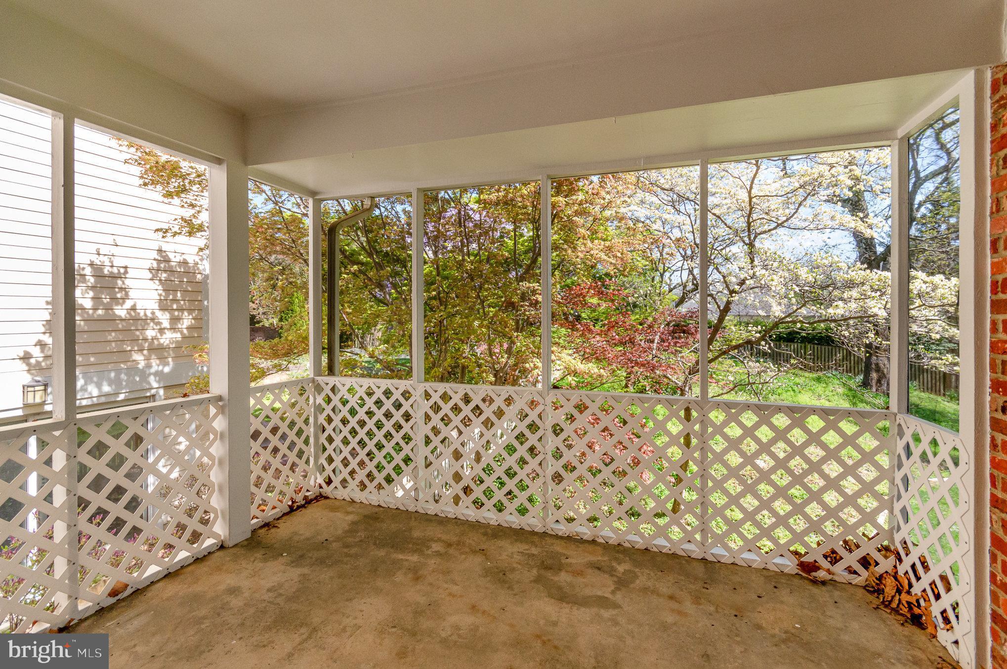 BROYHILL FOREST - Residential Lease