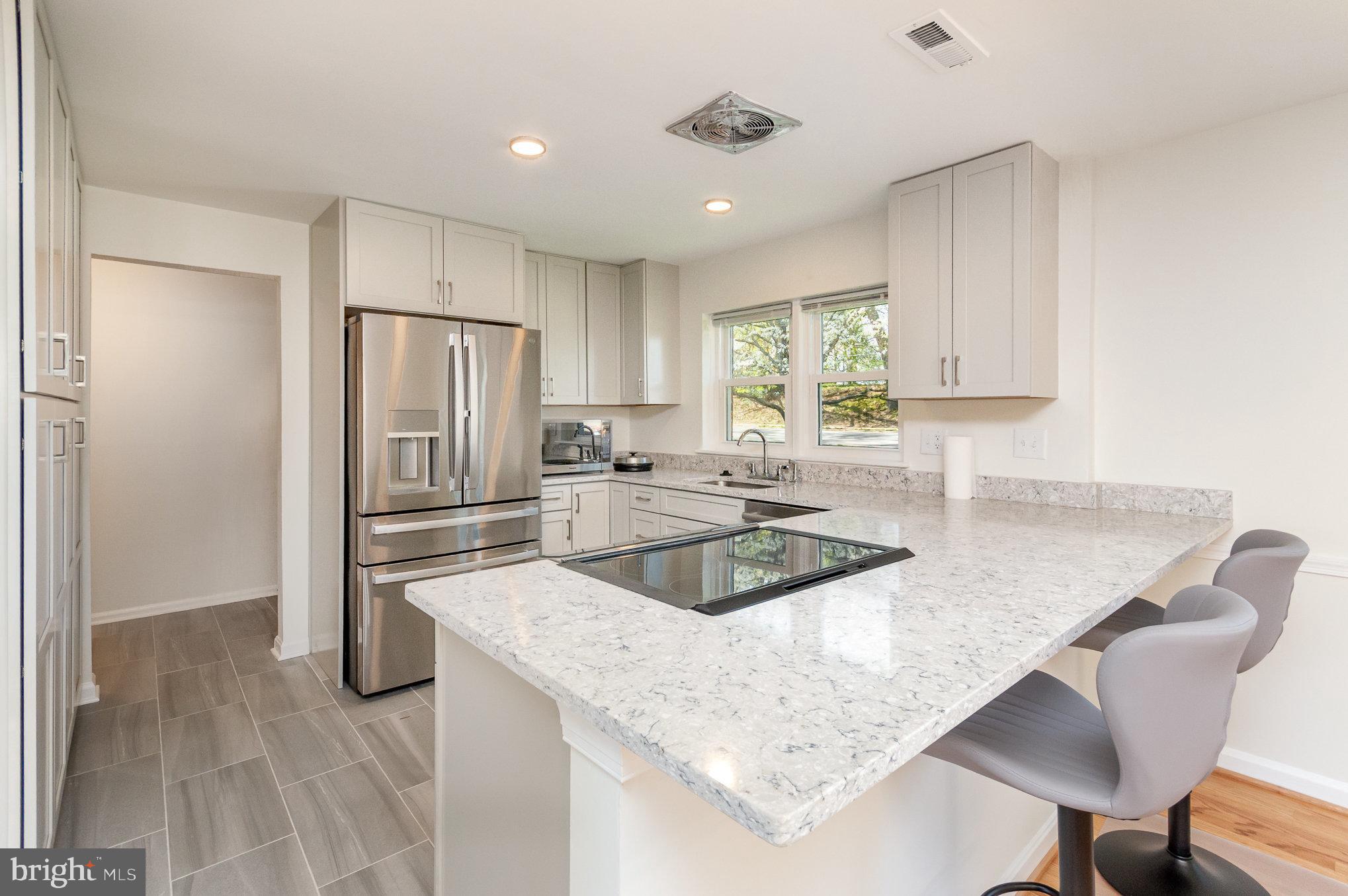 BROYHILL FOREST - Residential Lease