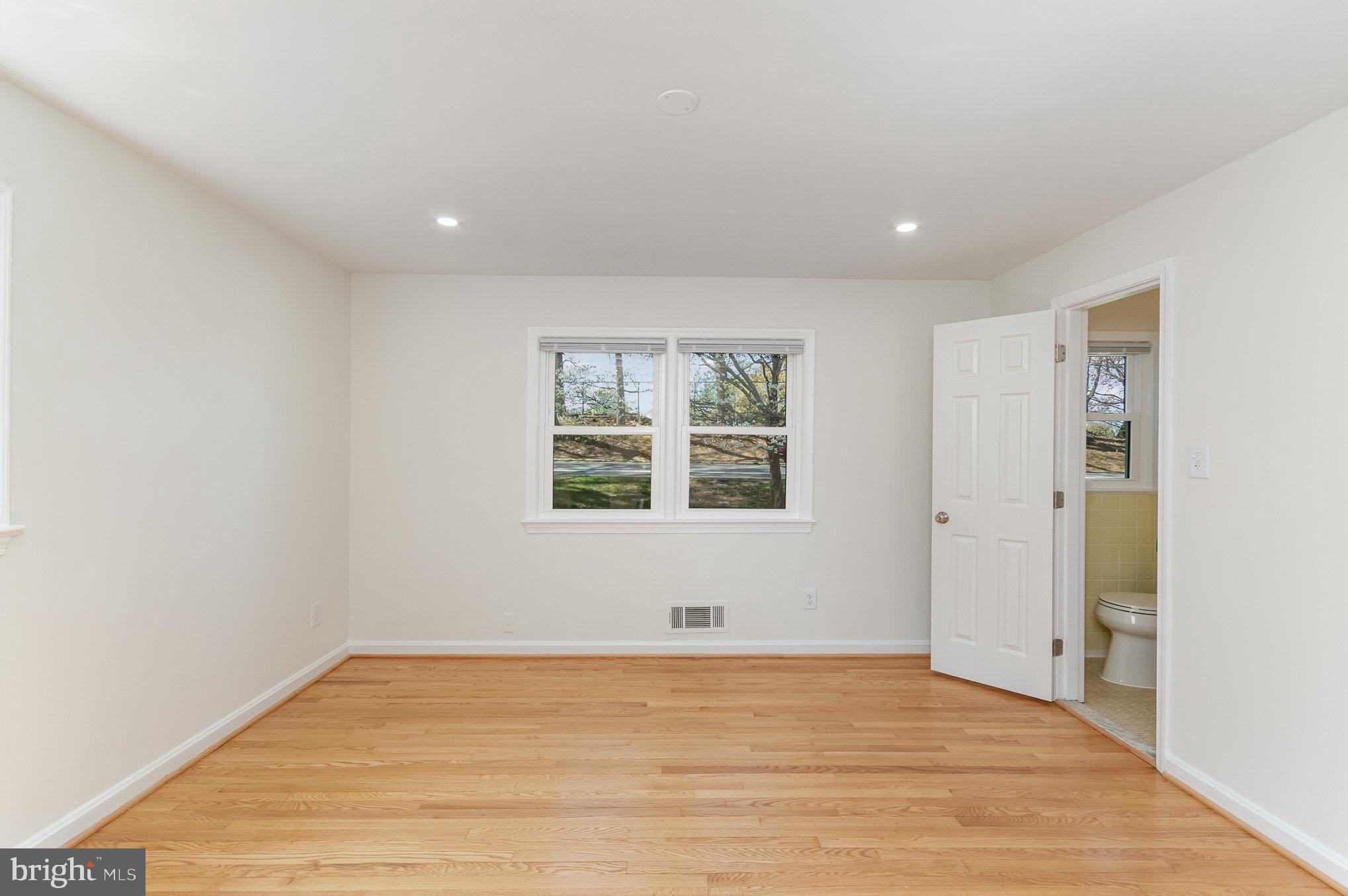 BROYHILL FOREST - Residential Lease