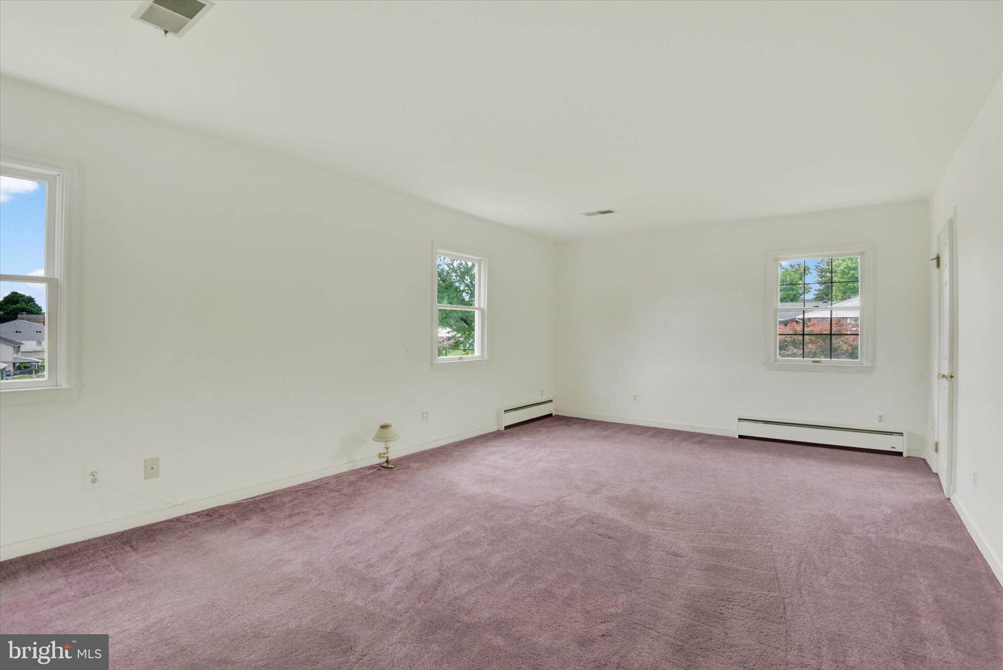 HAMPSTEAD HEIGHTS - Residential