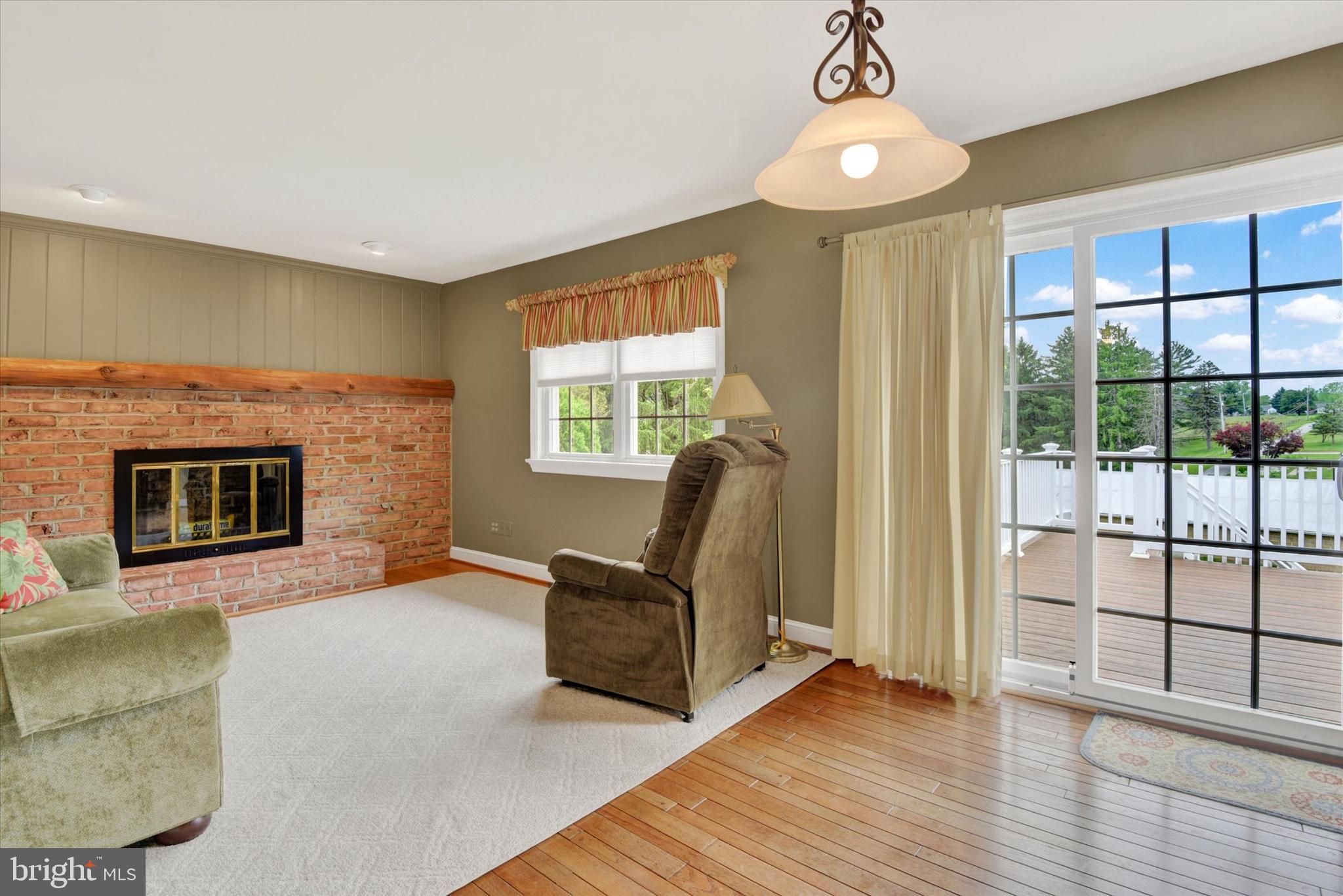 HAMPSTEAD HEIGHTS - Residential