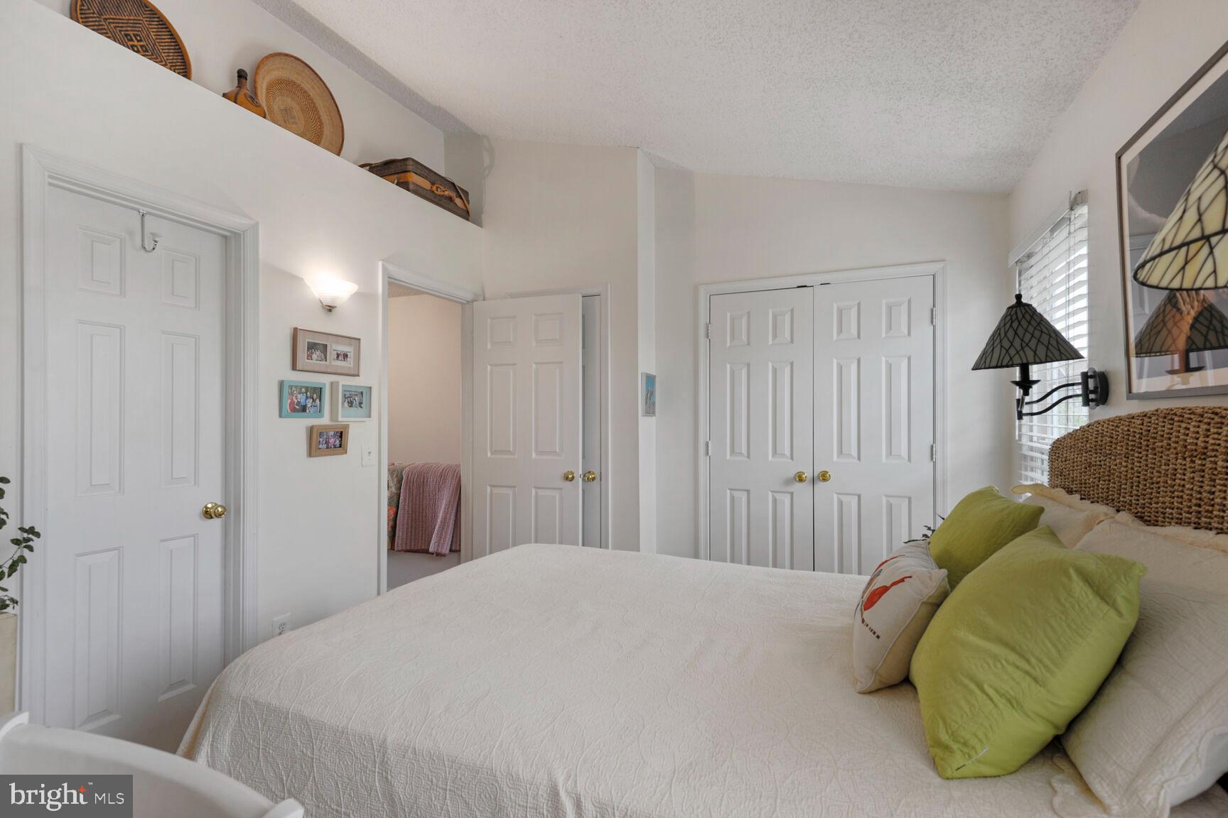 HIGHLAND MEWS - Residential