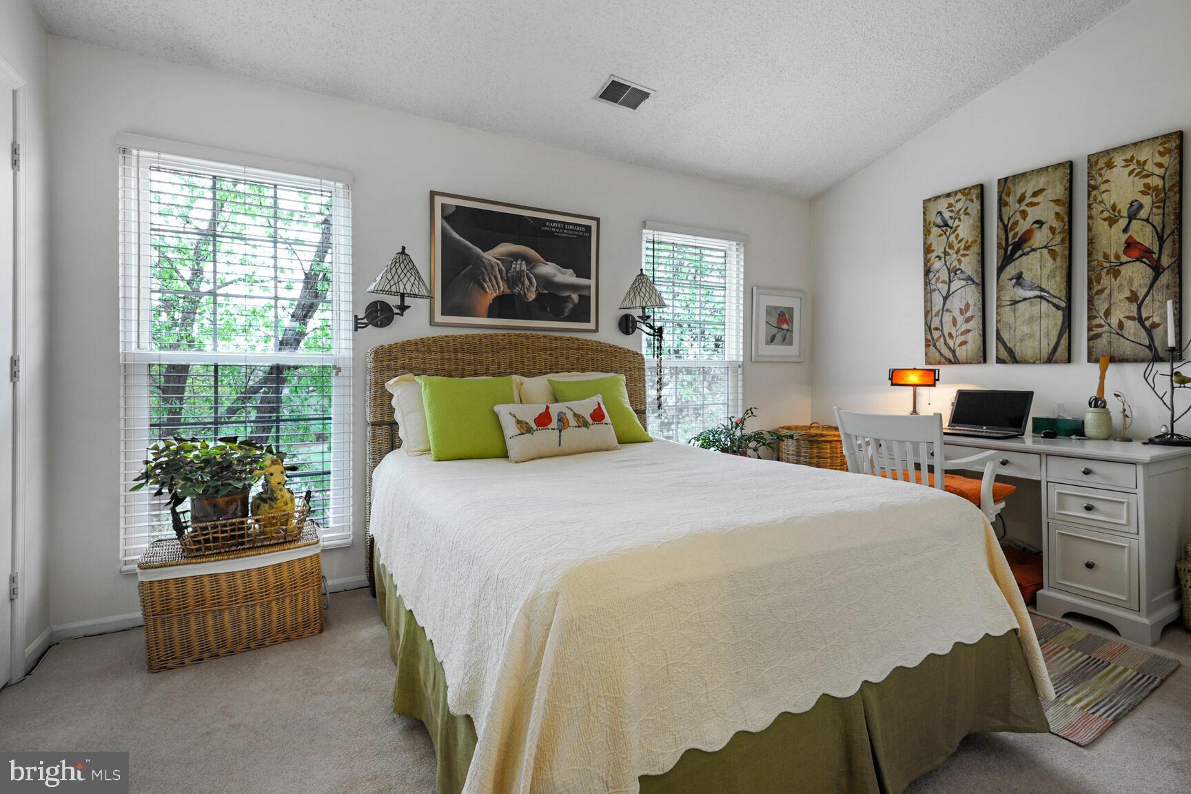 HIGHLAND MEWS - Residential