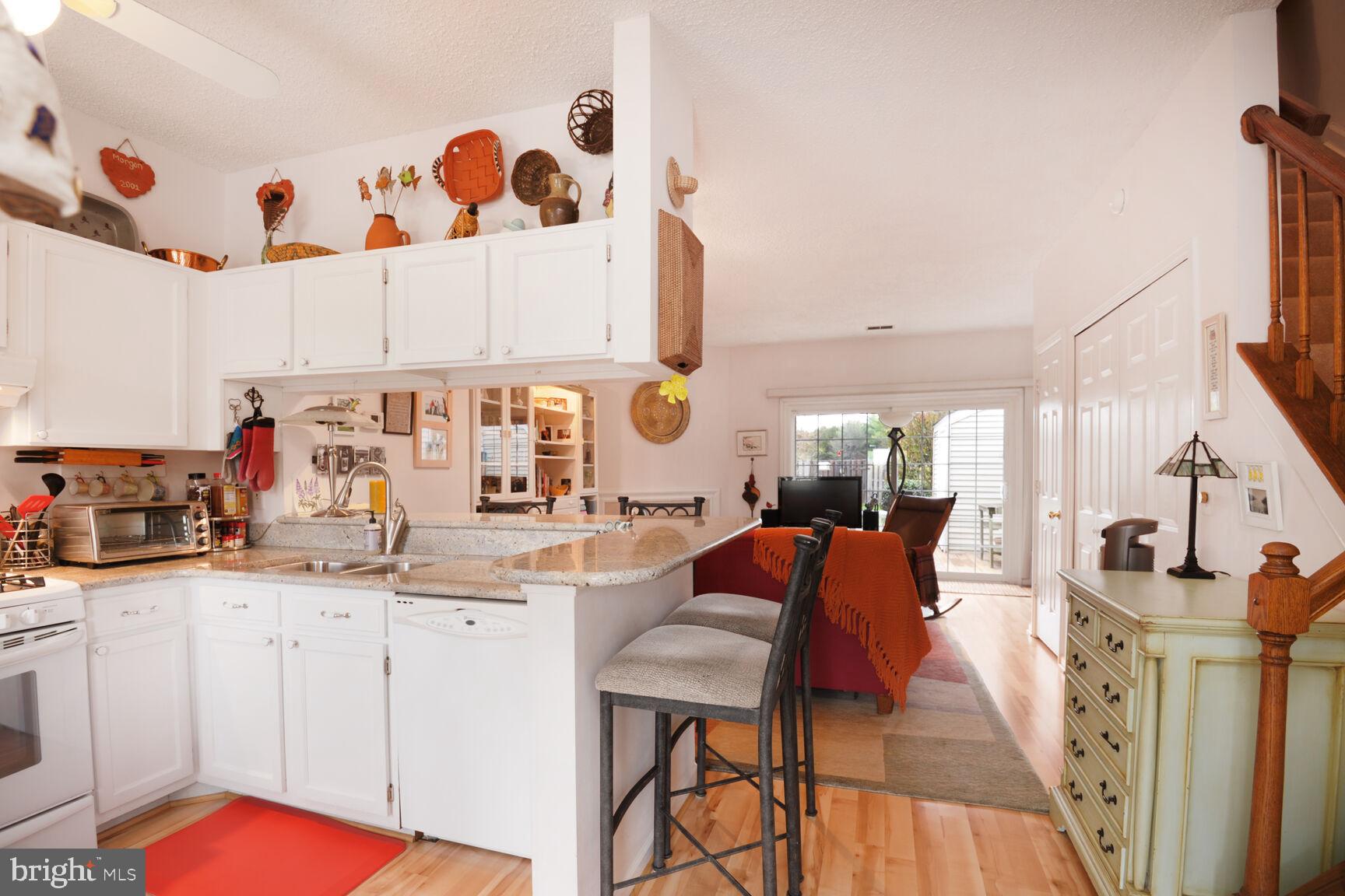 HIGHLAND MEWS - Residential