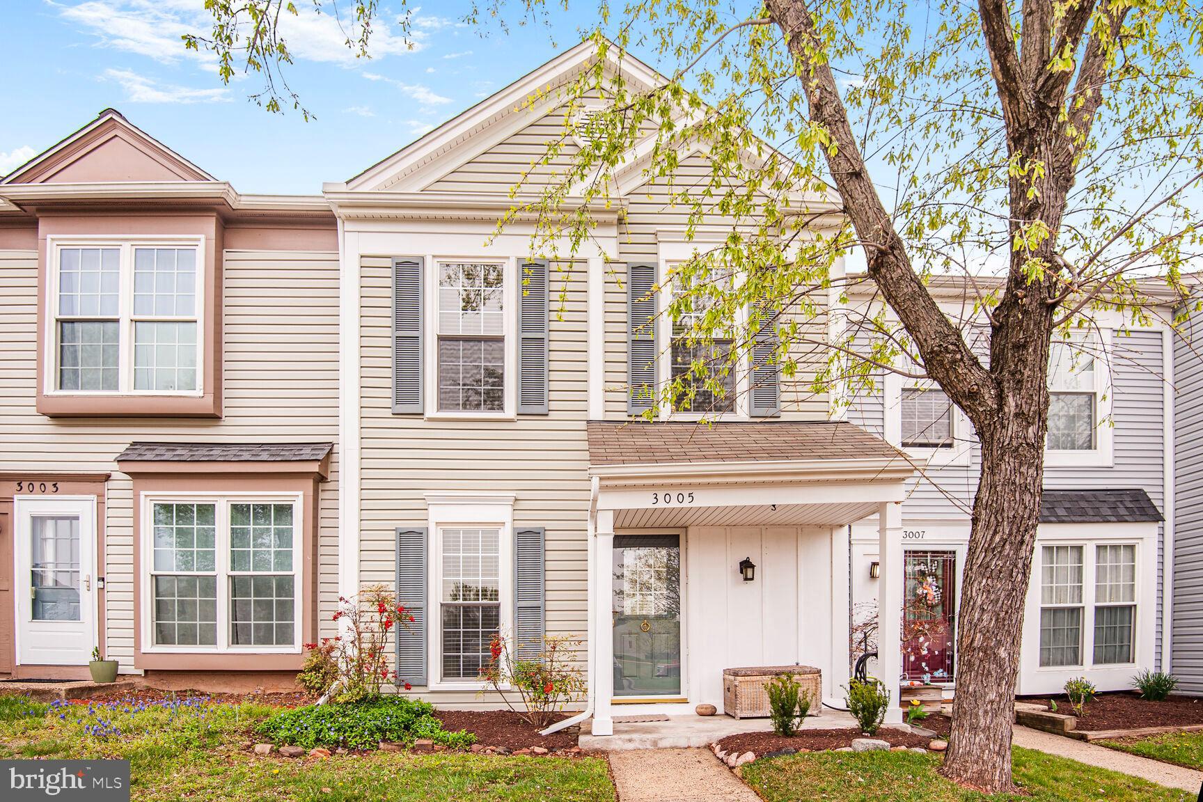 HIGHLAND MEWS - Residential