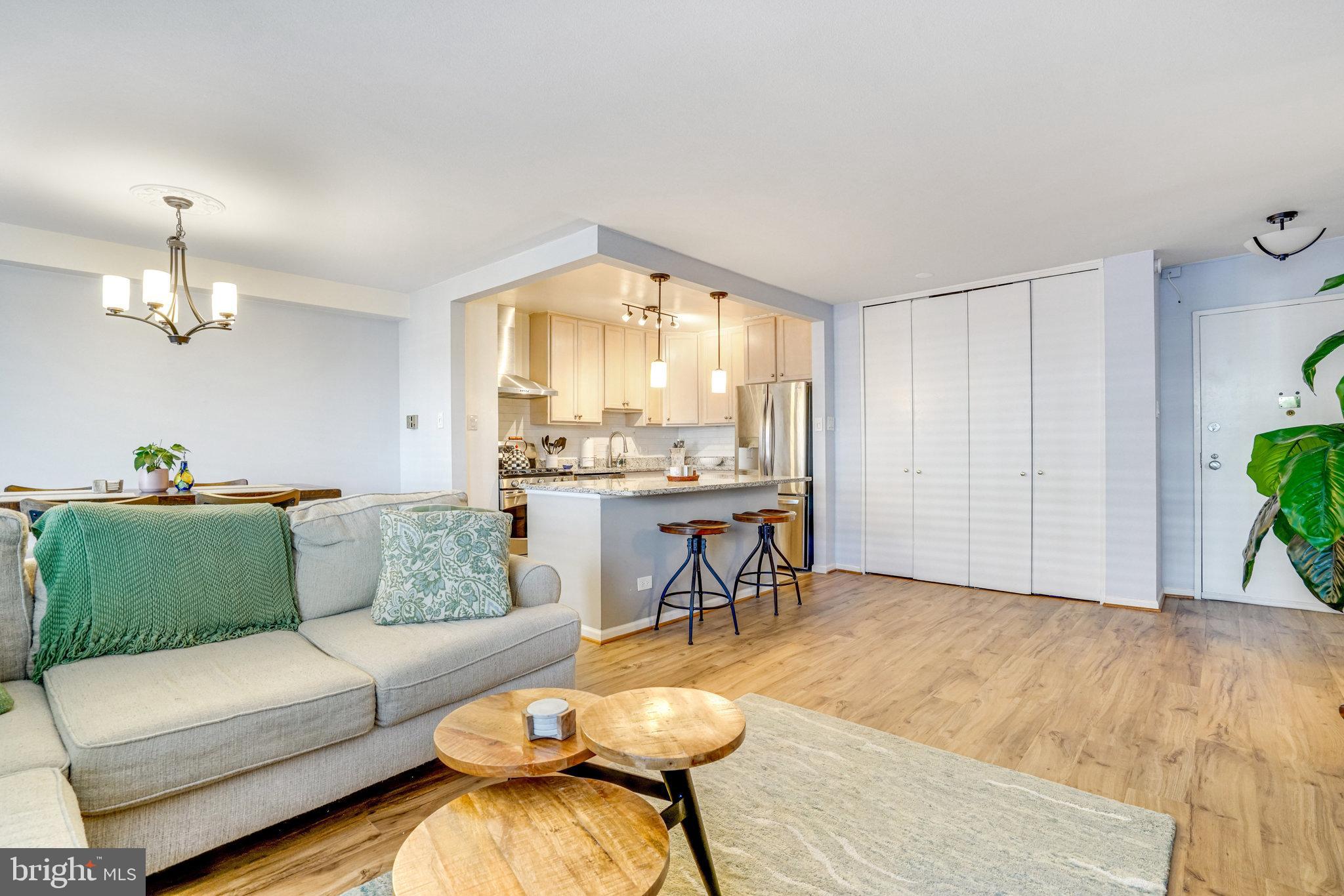 THE CHATHAM - Residential