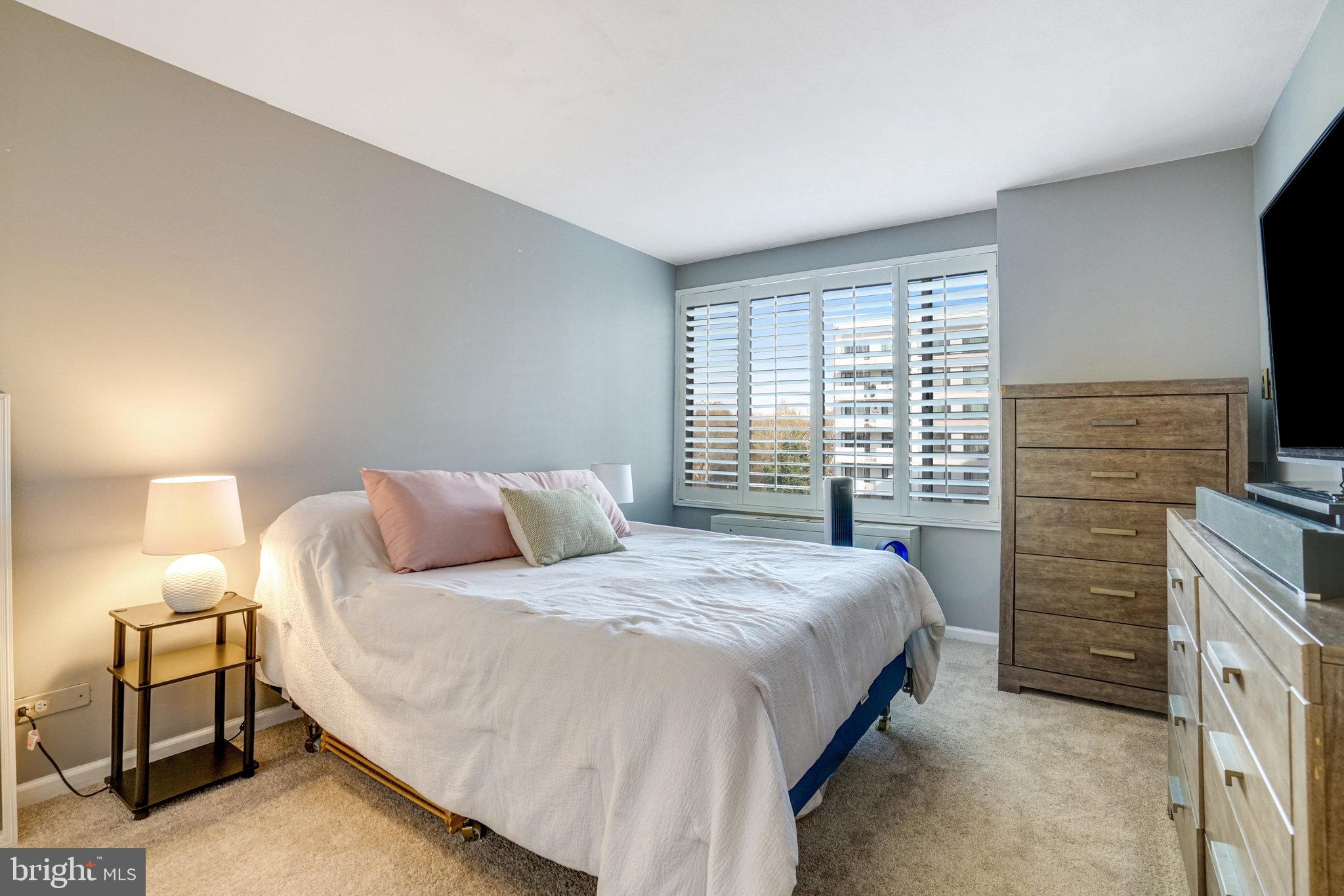 THE CHATHAM - Residential