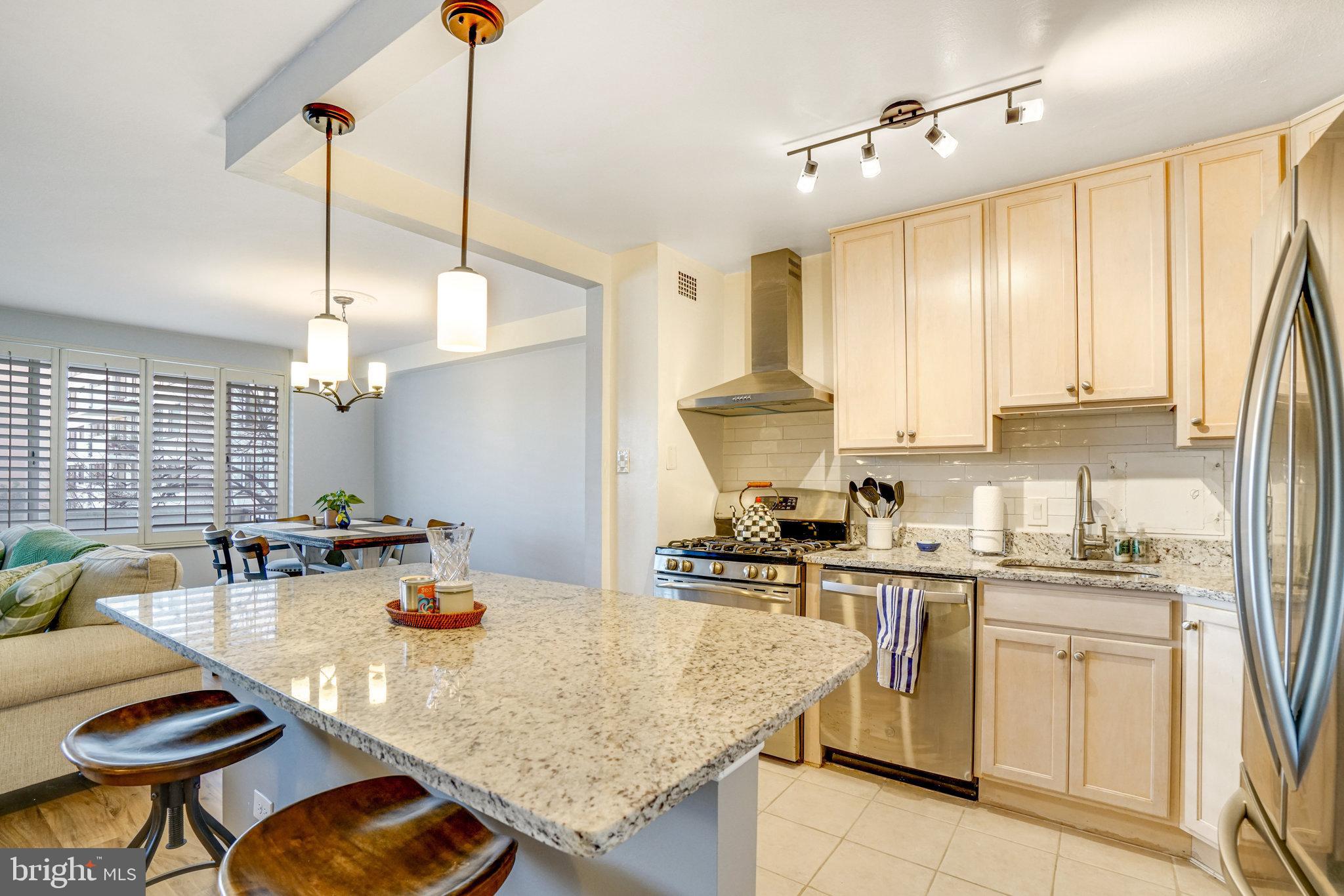 THE CHATHAM - Residential