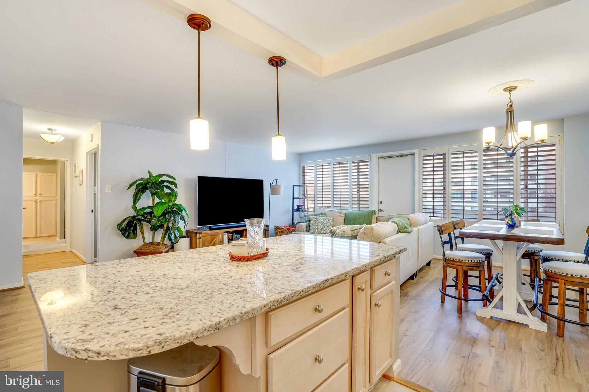 THE CHATHAM - Residential