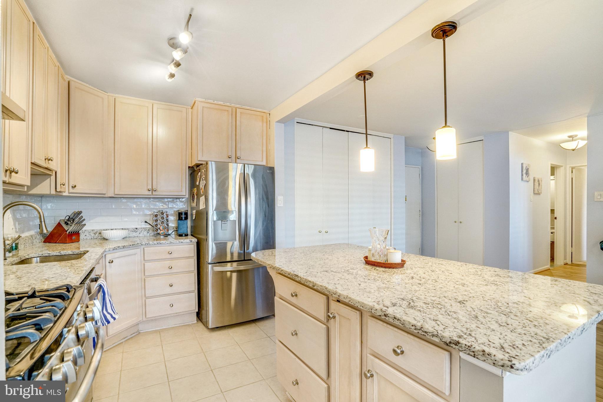 THE CHATHAM - Residential