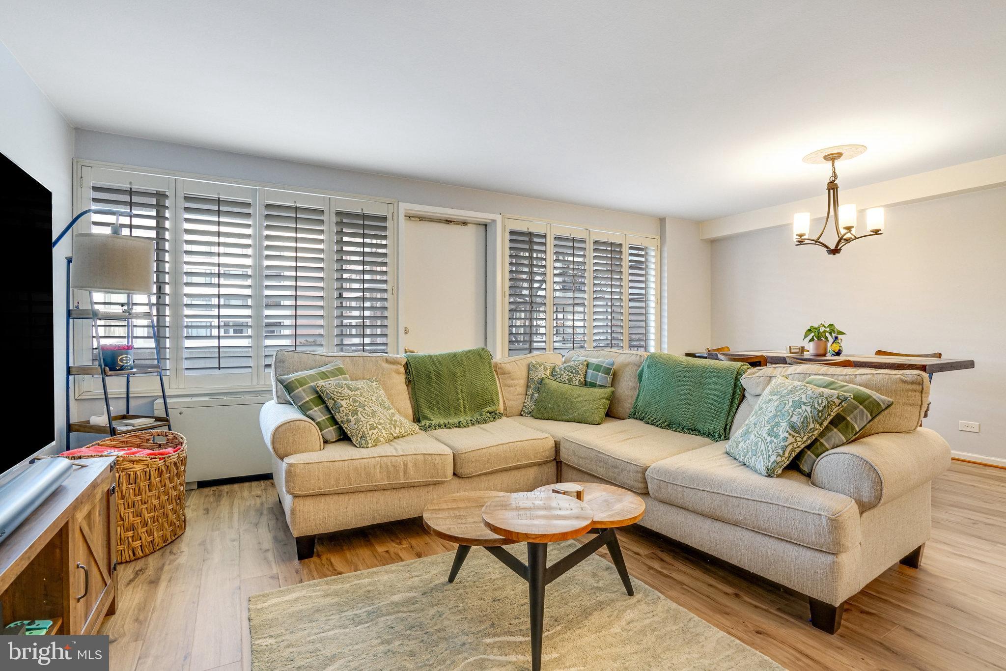 THE CHATHAM - Residential