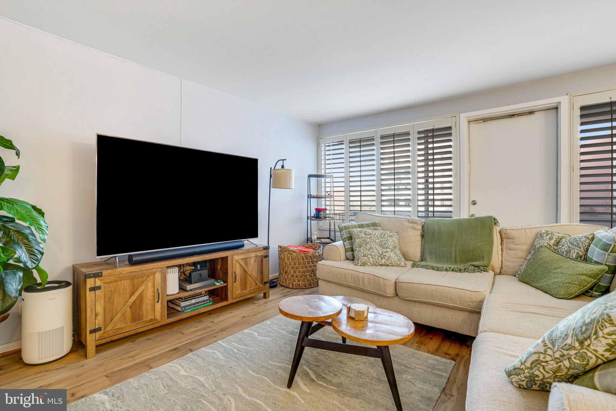 THE CHATHAM - Residential