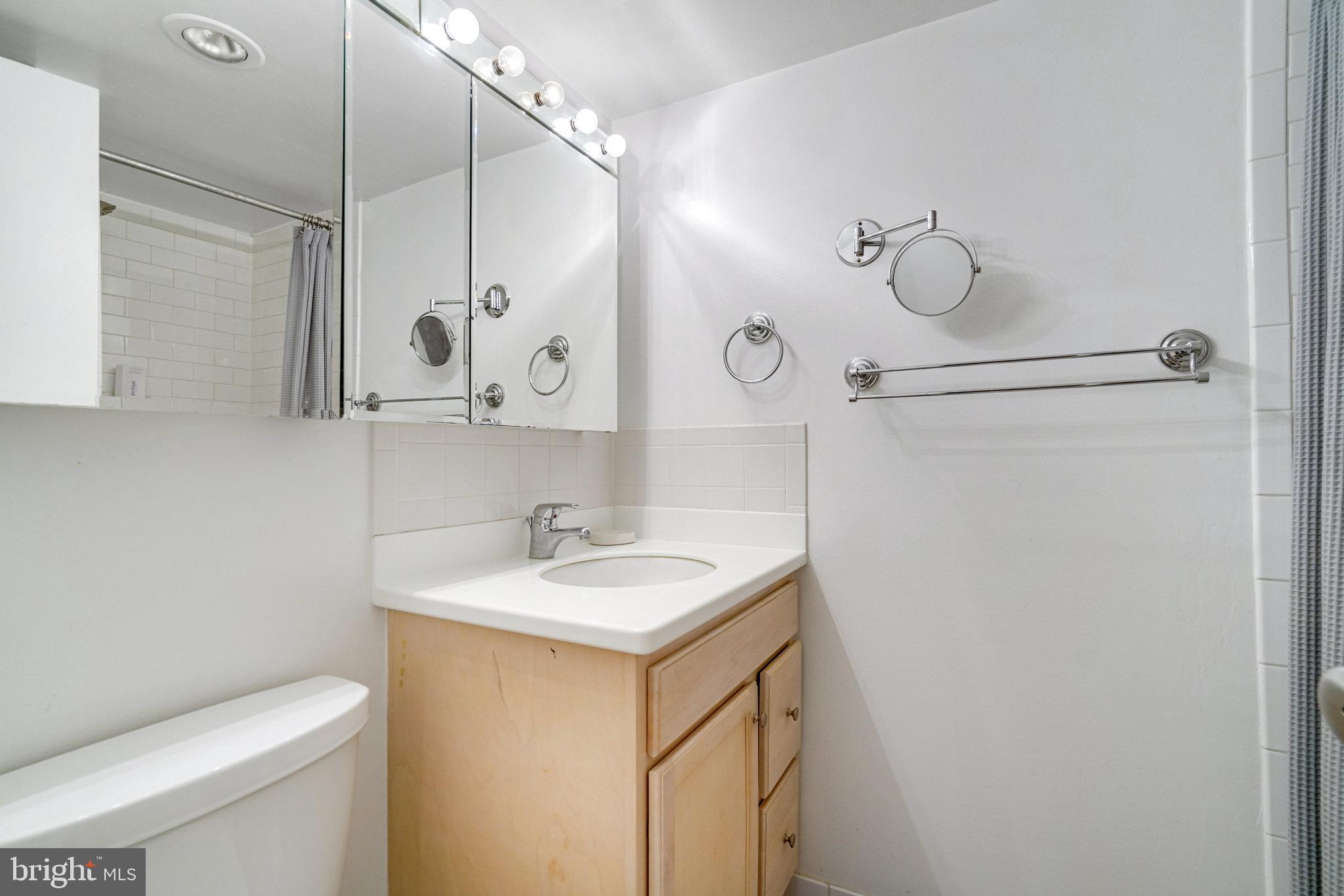 THE CHATHAM - Residential