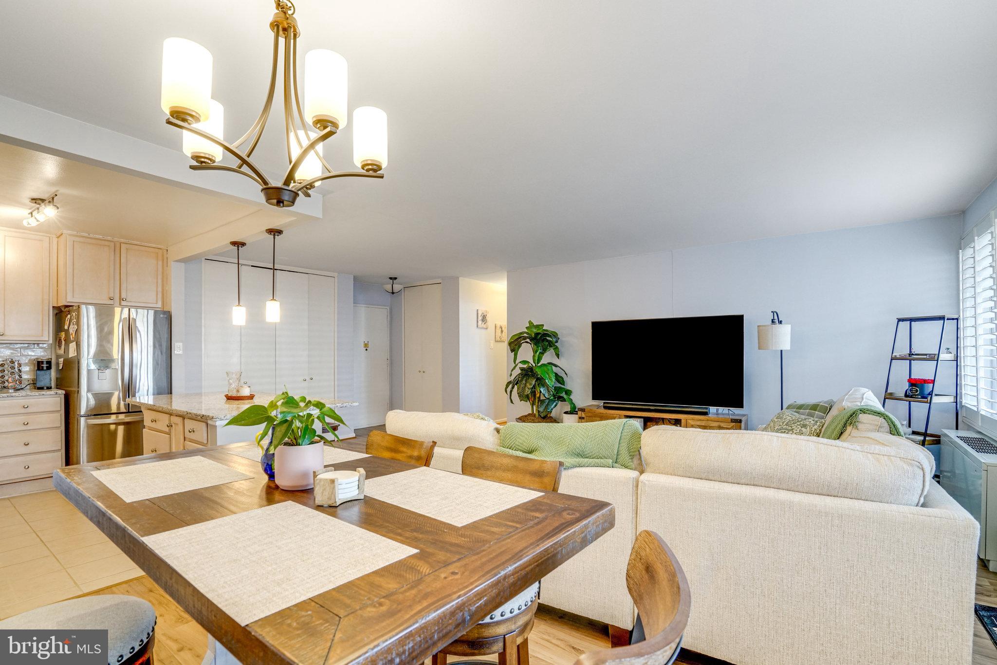 THE CHATHAM - Residential