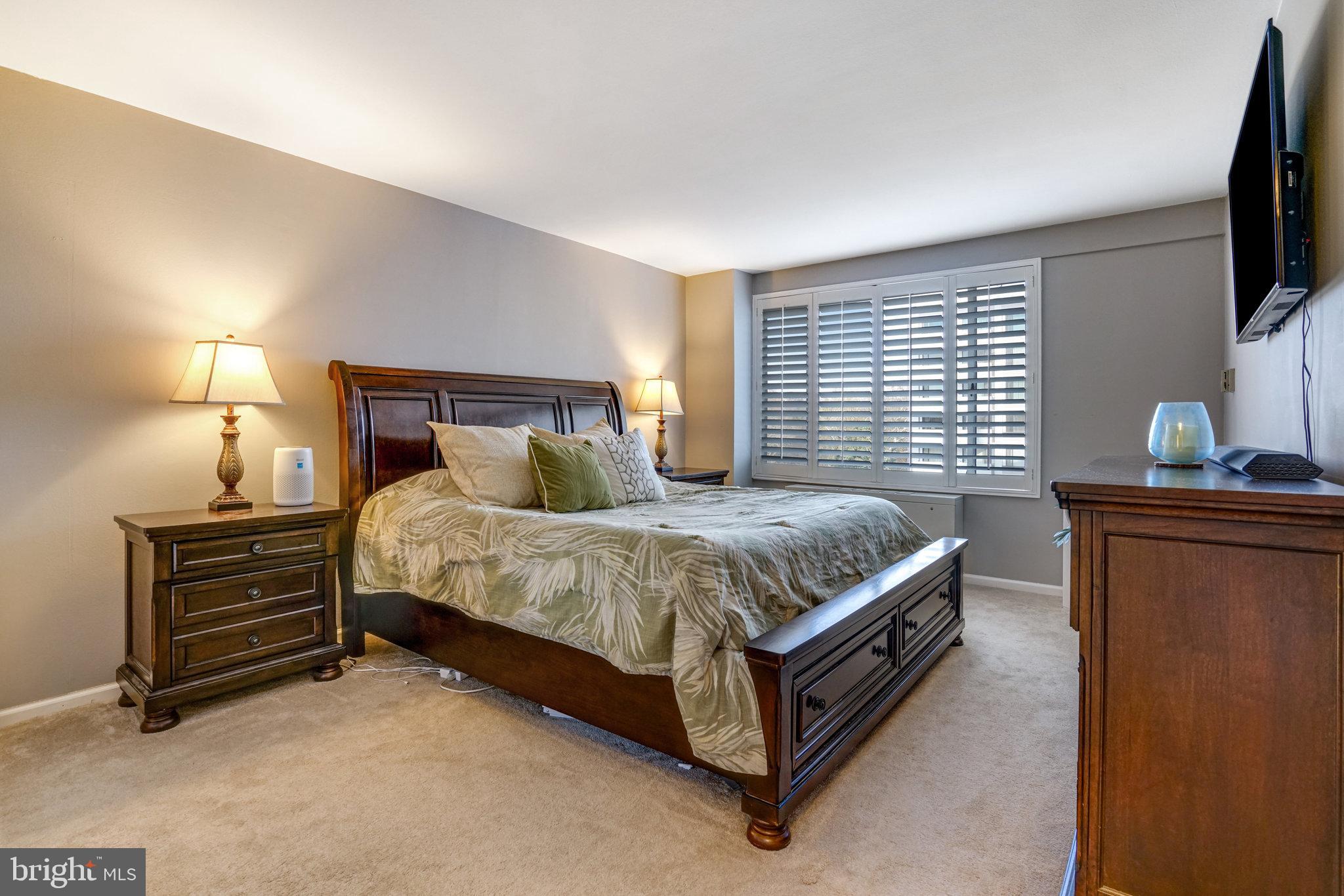 THE CHATHAM - Residential