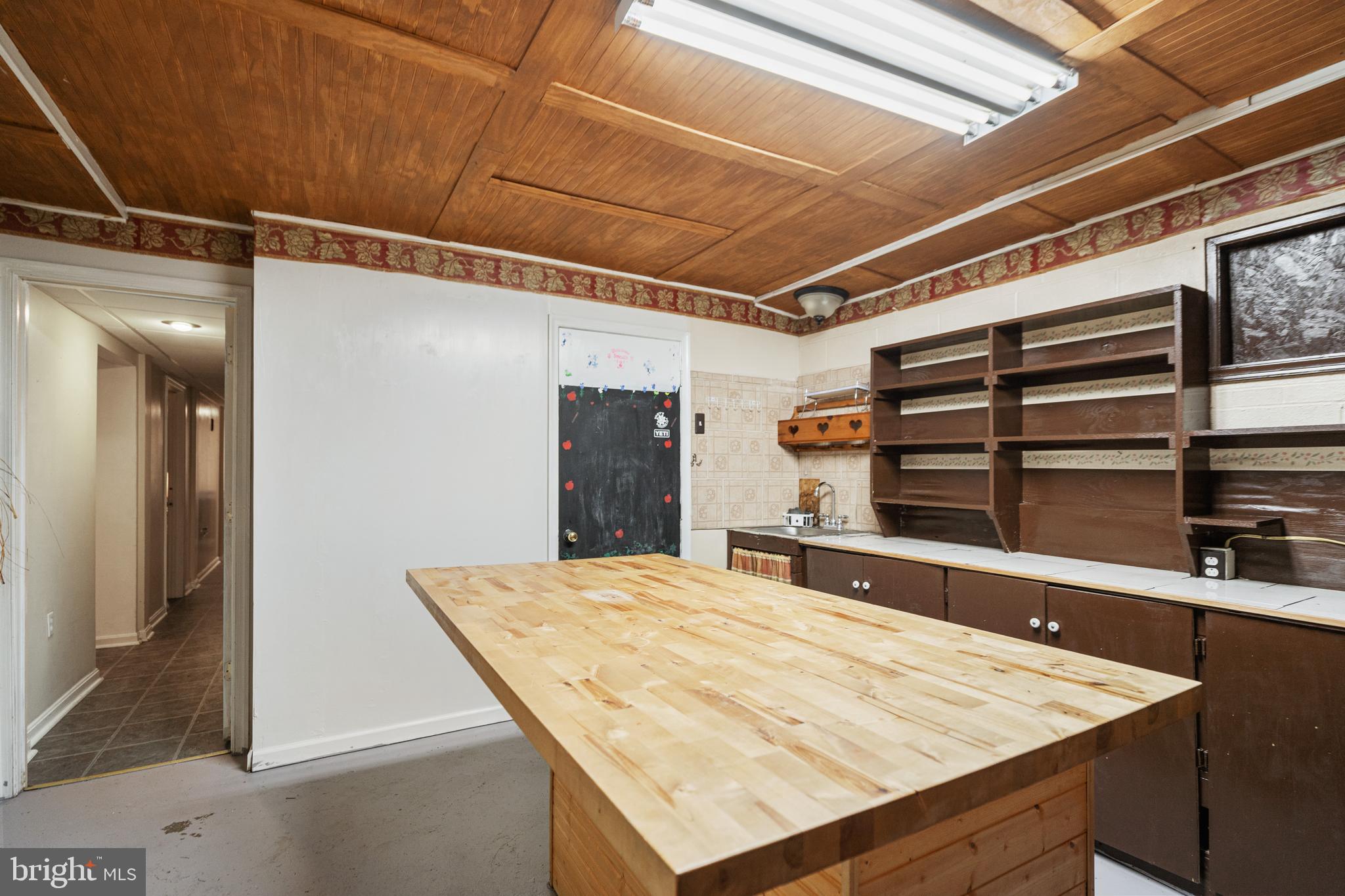 SHAWNEELAND - Residential